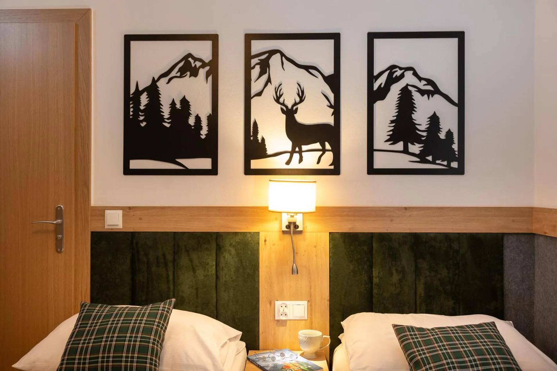 Bed in Willa Bystry Potok