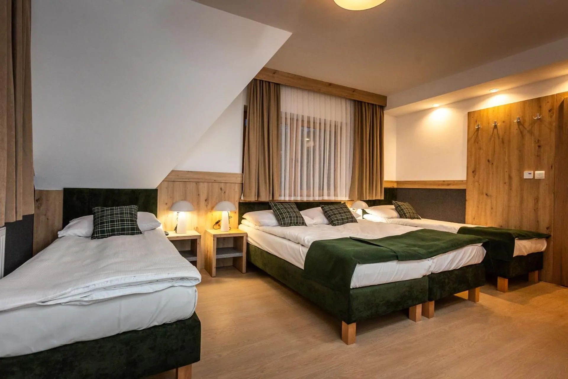 Bed in Willa Bystry Potok