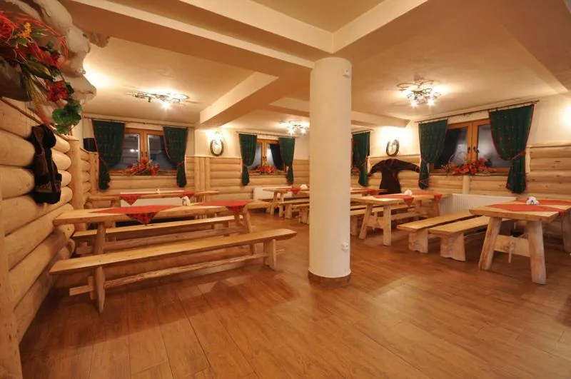 Restaurant/places to eat in Willa Bystry Potok