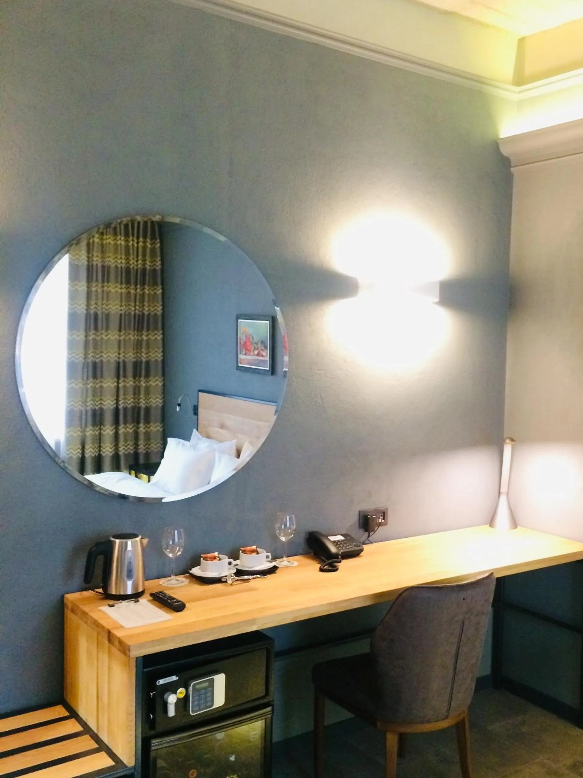 TV and multimedia in Plai Hotel