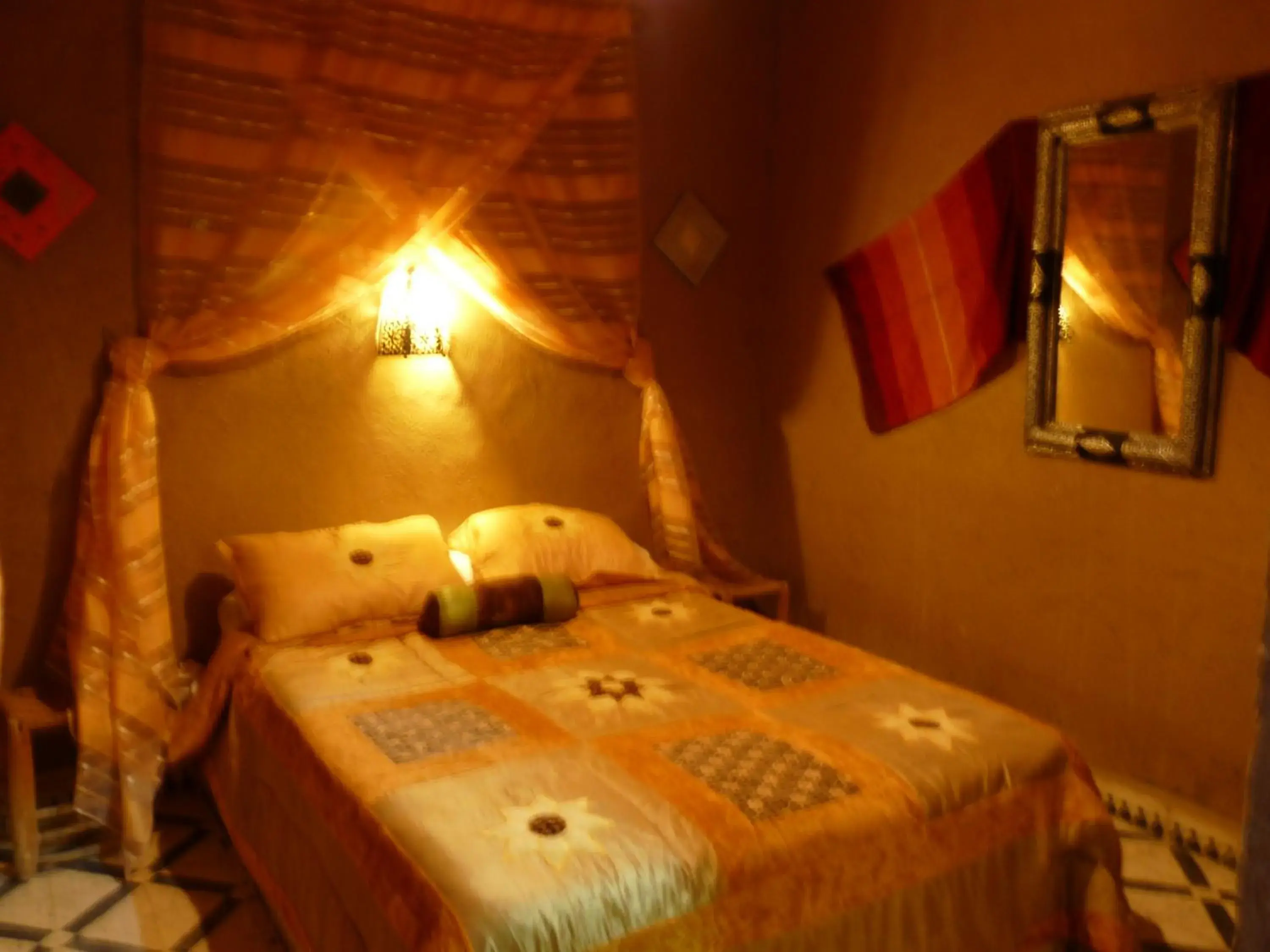 Double or Twin Room with Private Bathroom in La Vallée des Dunes - Auberge, bivouacs et excursions Double or Twin Room with Private Bathroom in La Vallée des Dunes - Auberge, bivouacs et excursions