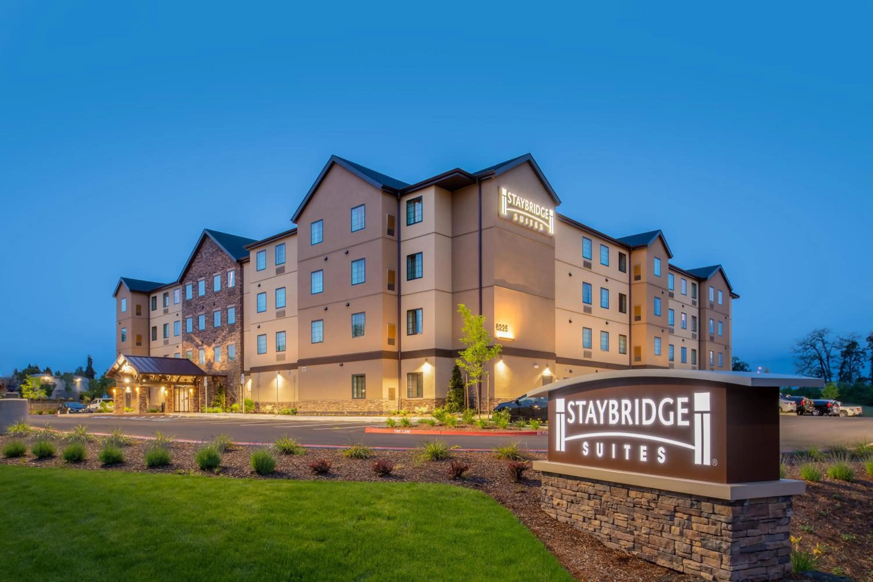Property building in Staybridge Suites - Hillsboro North by IHG