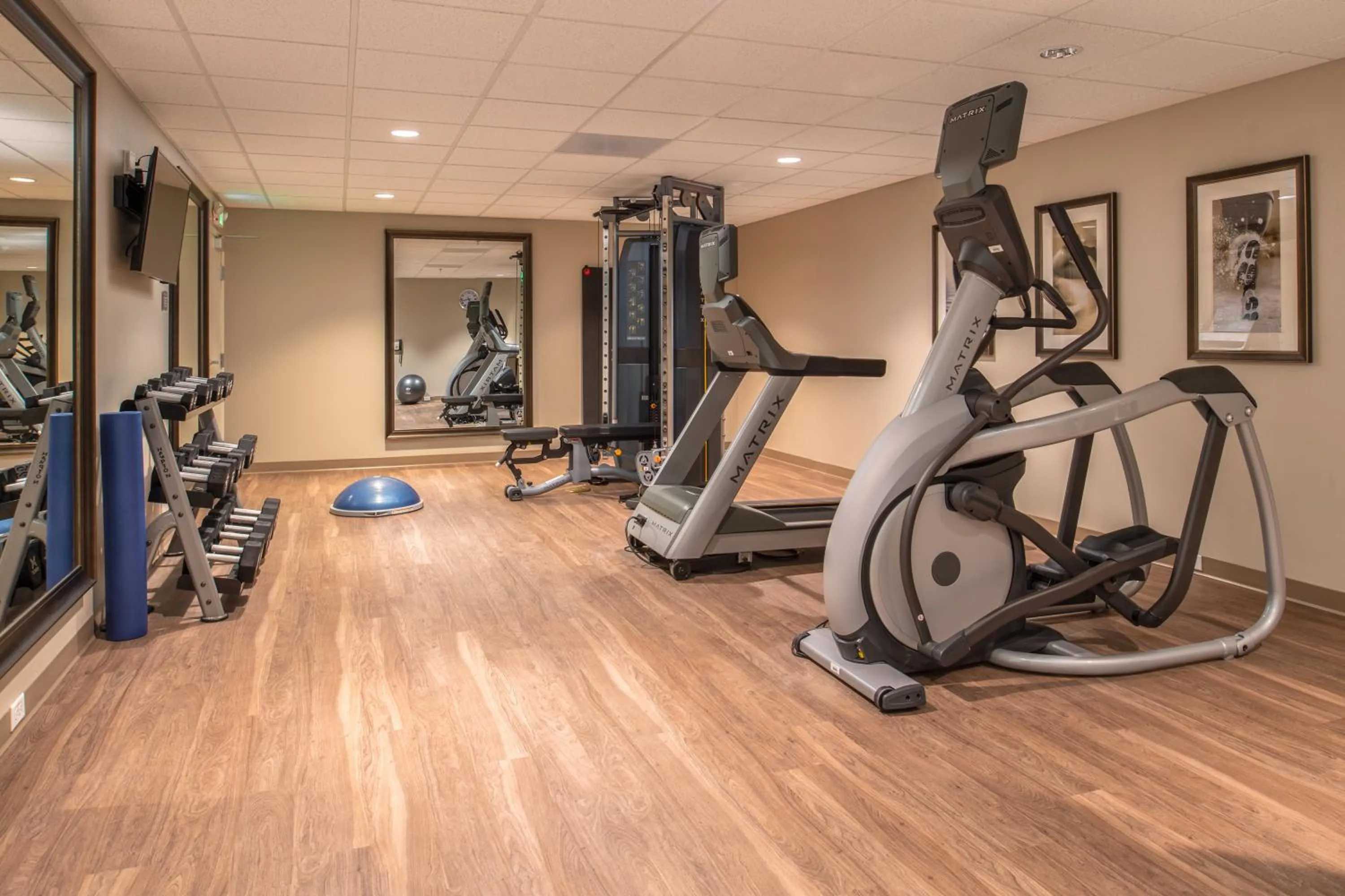 Fitness centre/facilities in Staybridge Suites - Hillsboro North by IHG
