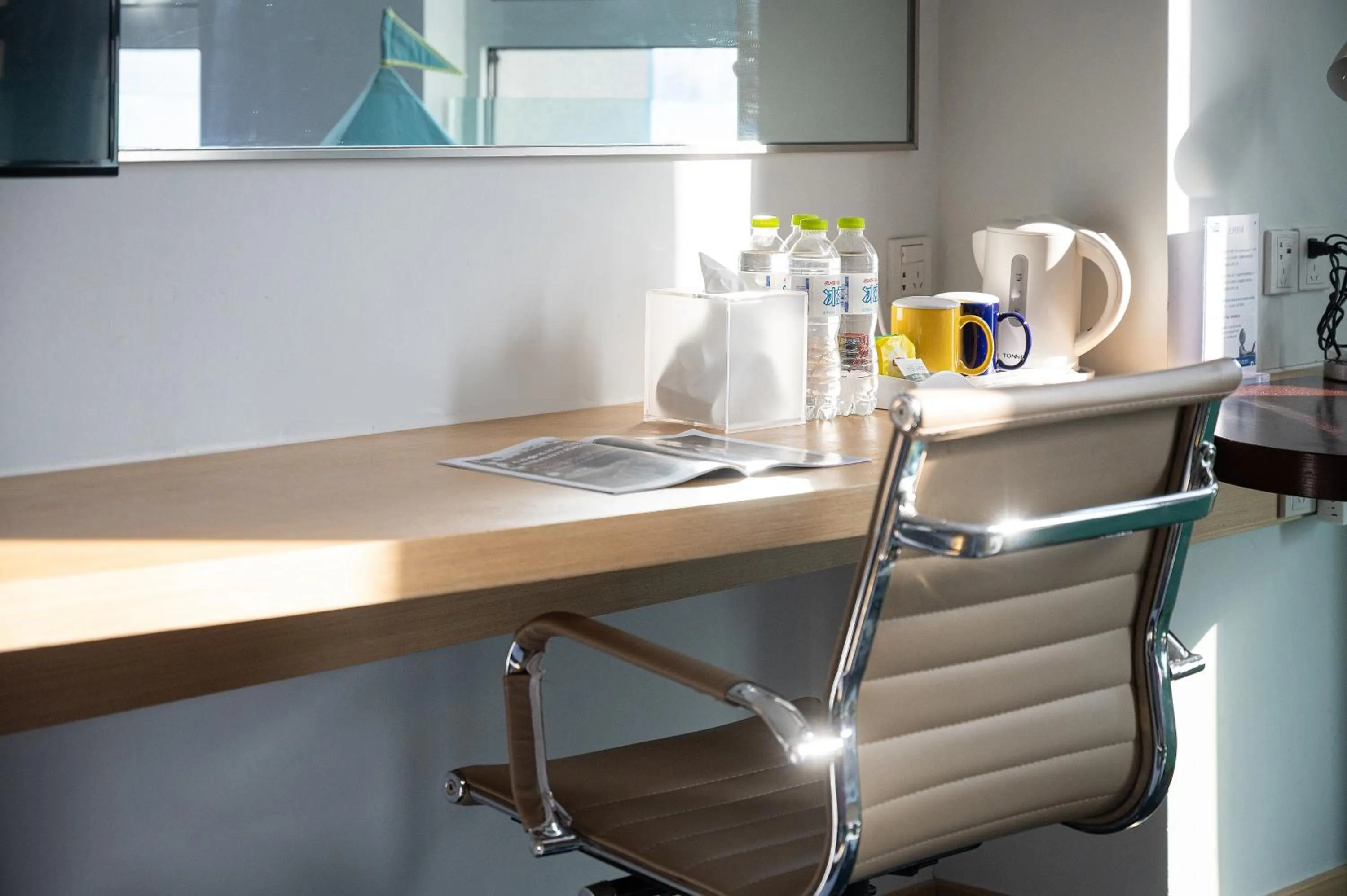 Coffee/tea facilities in Holiday Inn Express - Qingdao West Coast by IHG