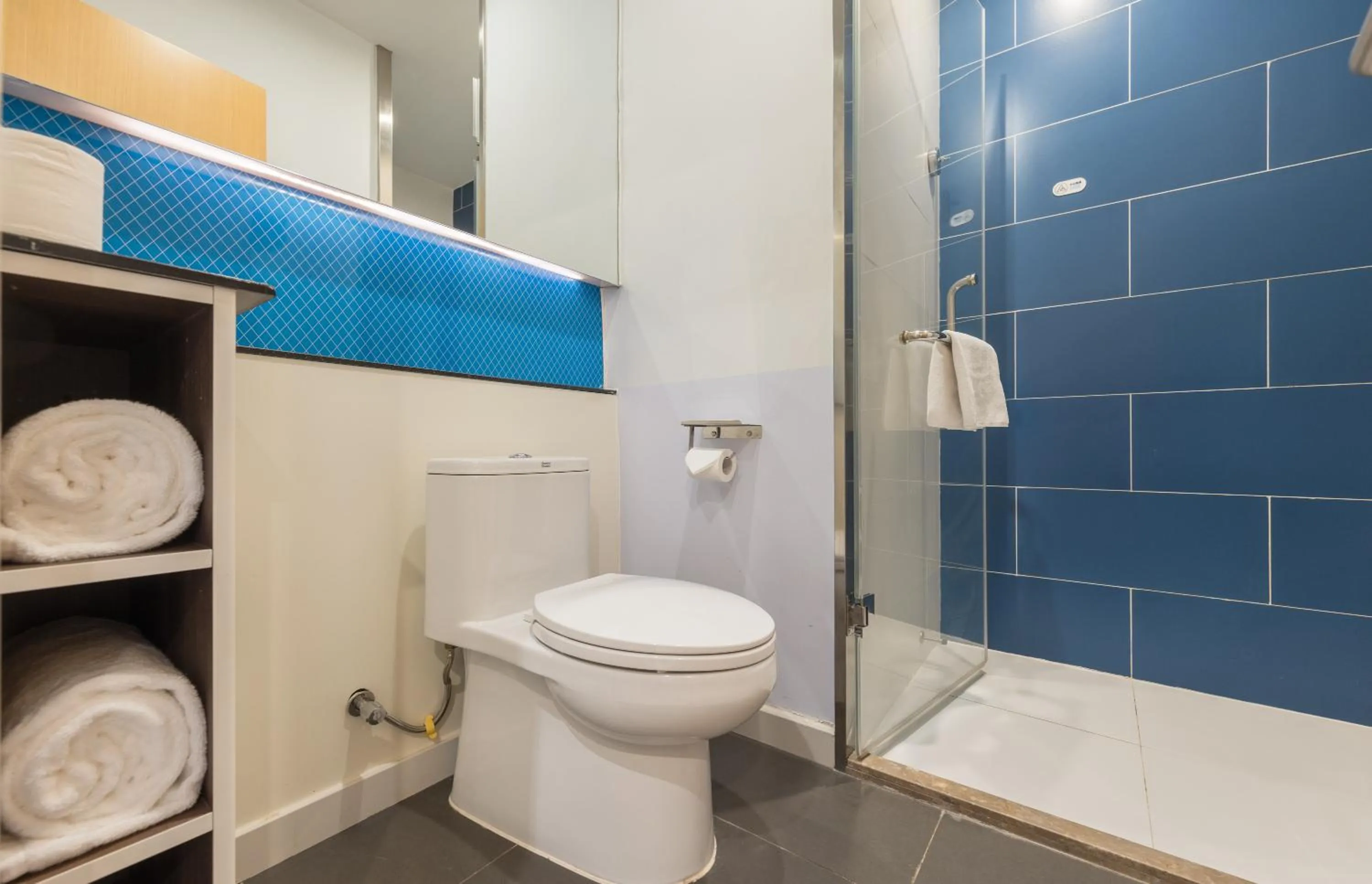 Bathroom in Holiday Inn Express - Wuhan Optical Valley by IHG