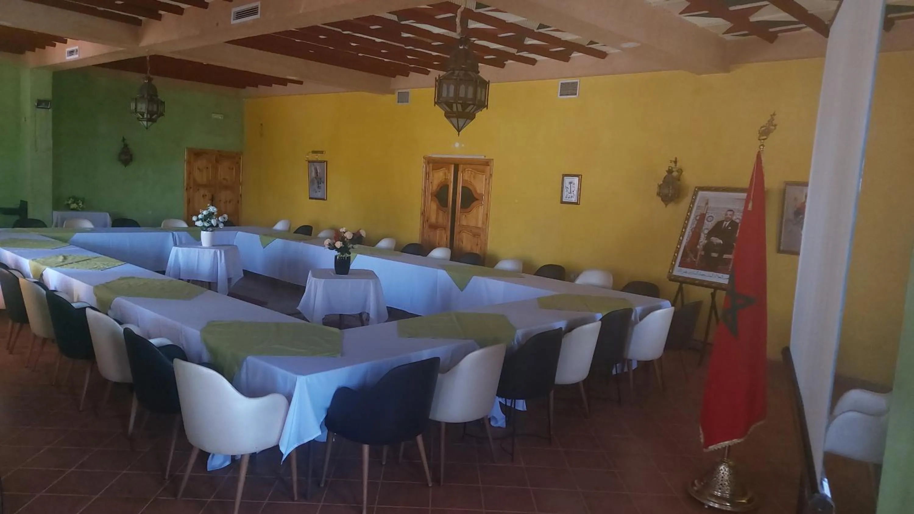 Meeting/conference room in Kasbat Aferdou