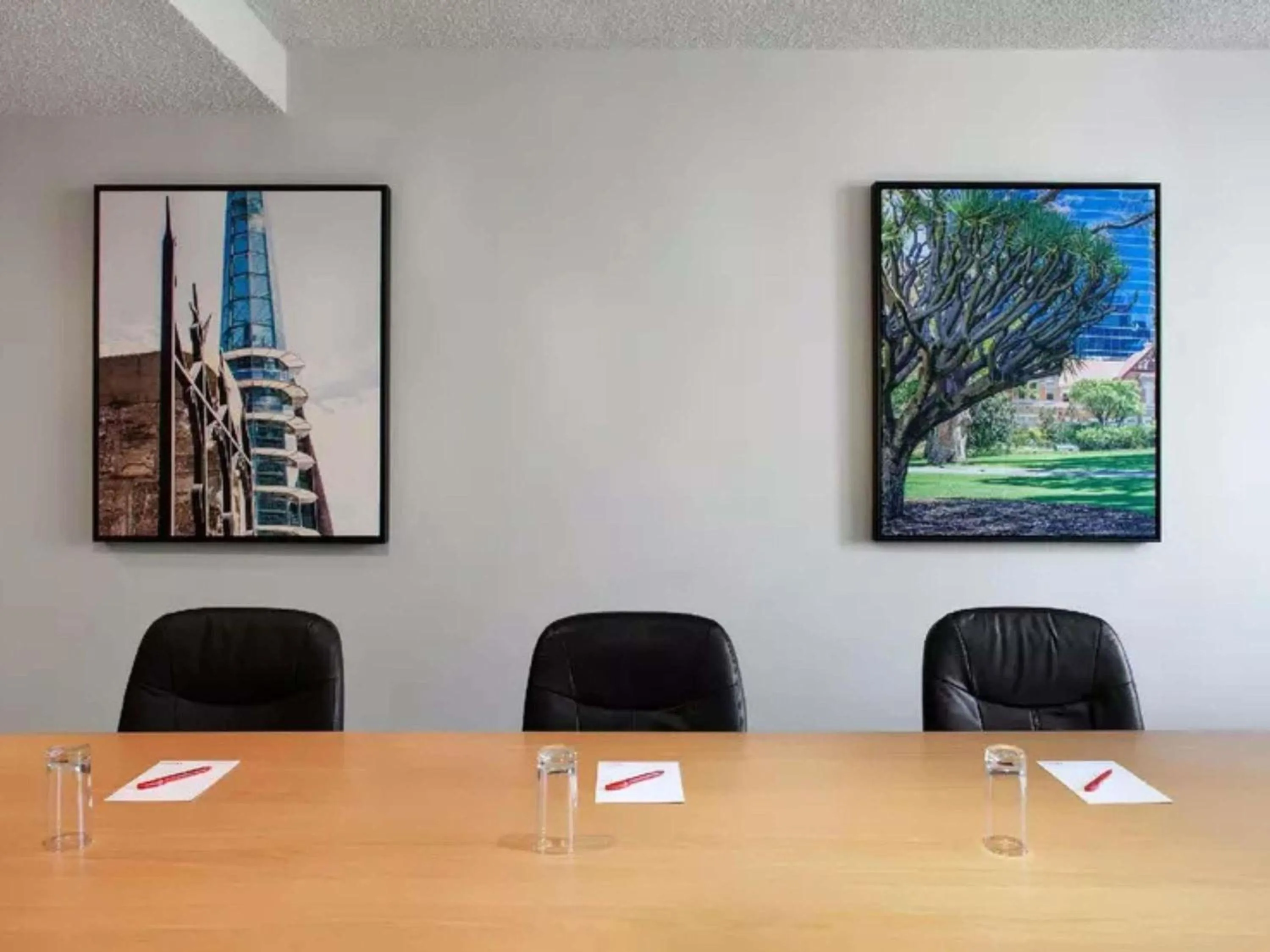 Meeting/conference room in Mercure Perth On Hay