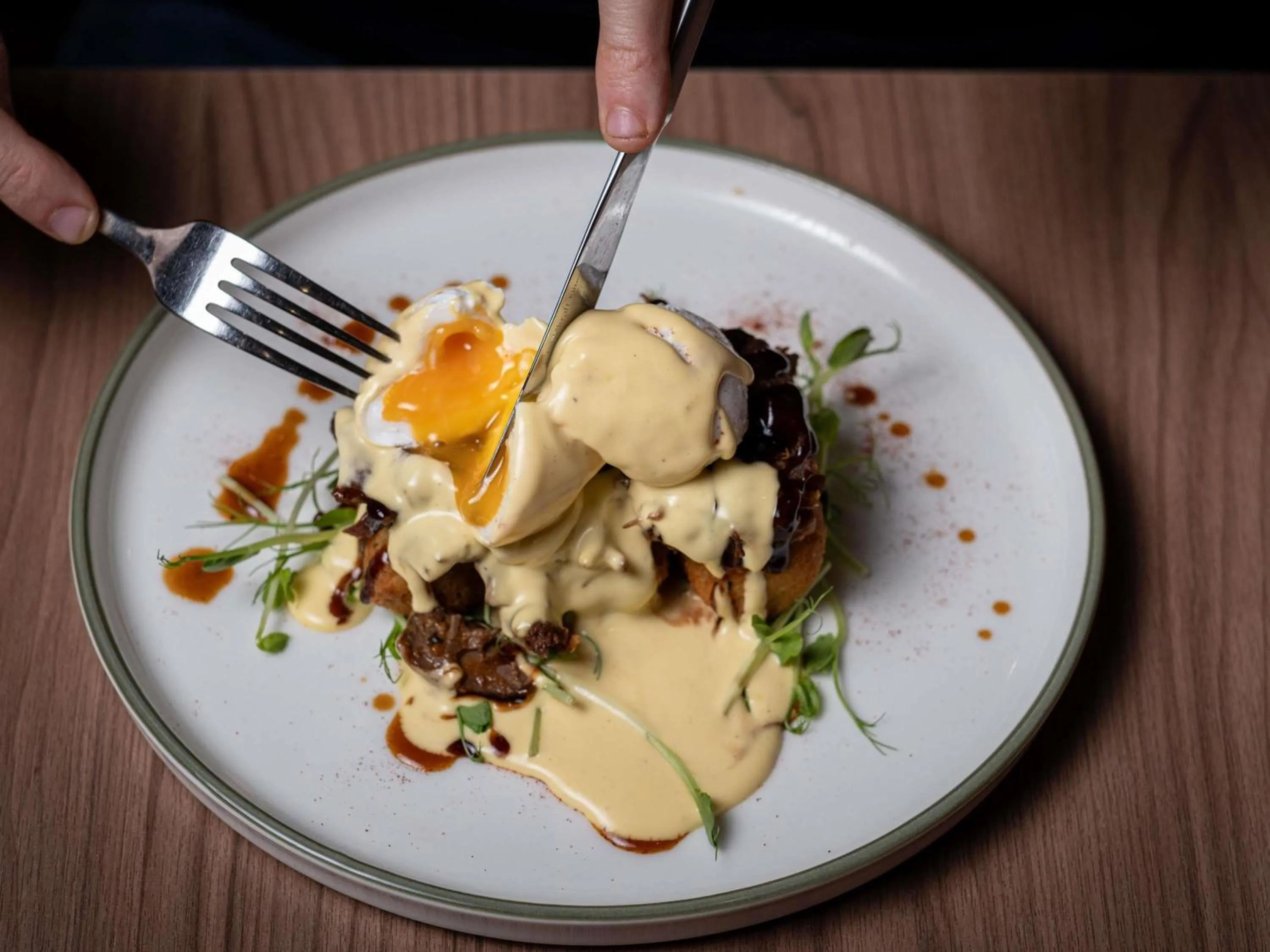 Restaurant/places to eat in Mercure Perth On Hay