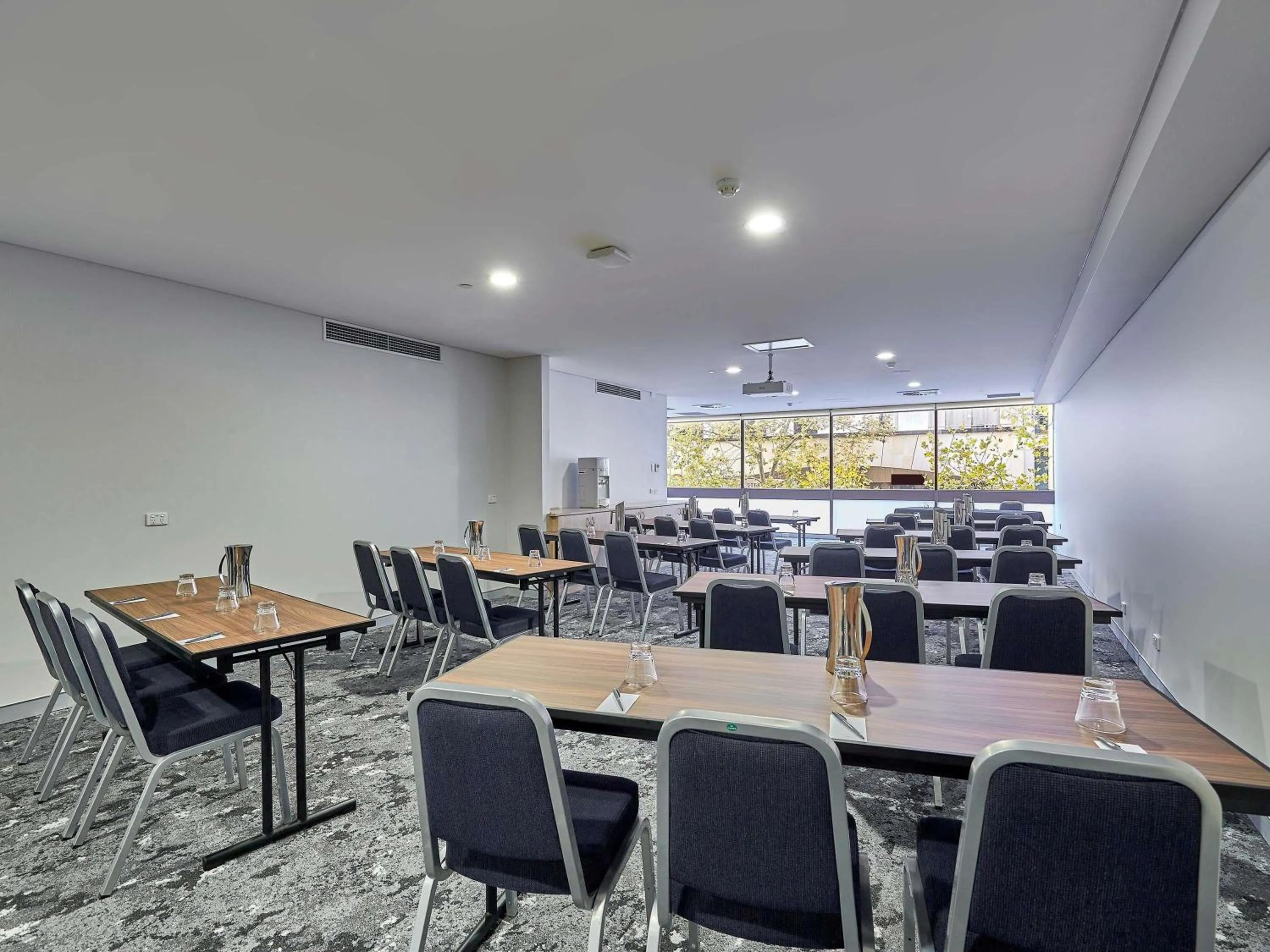 Meeting/conference room in Mercure Perth On Hay