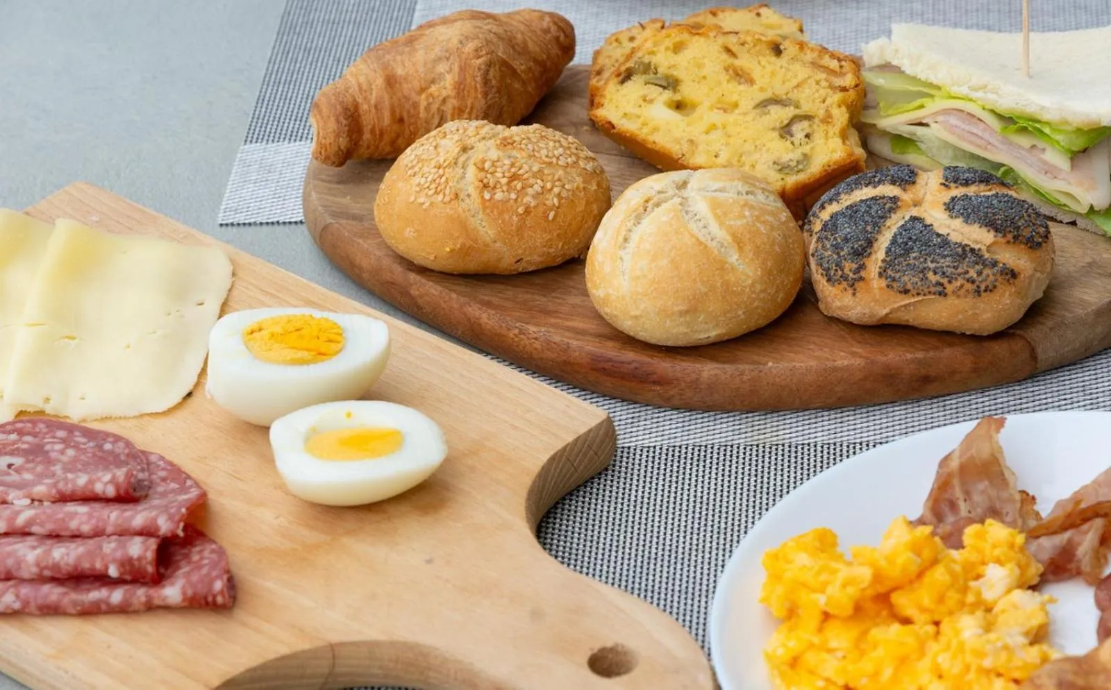 Breakfast in Hotel Atlas