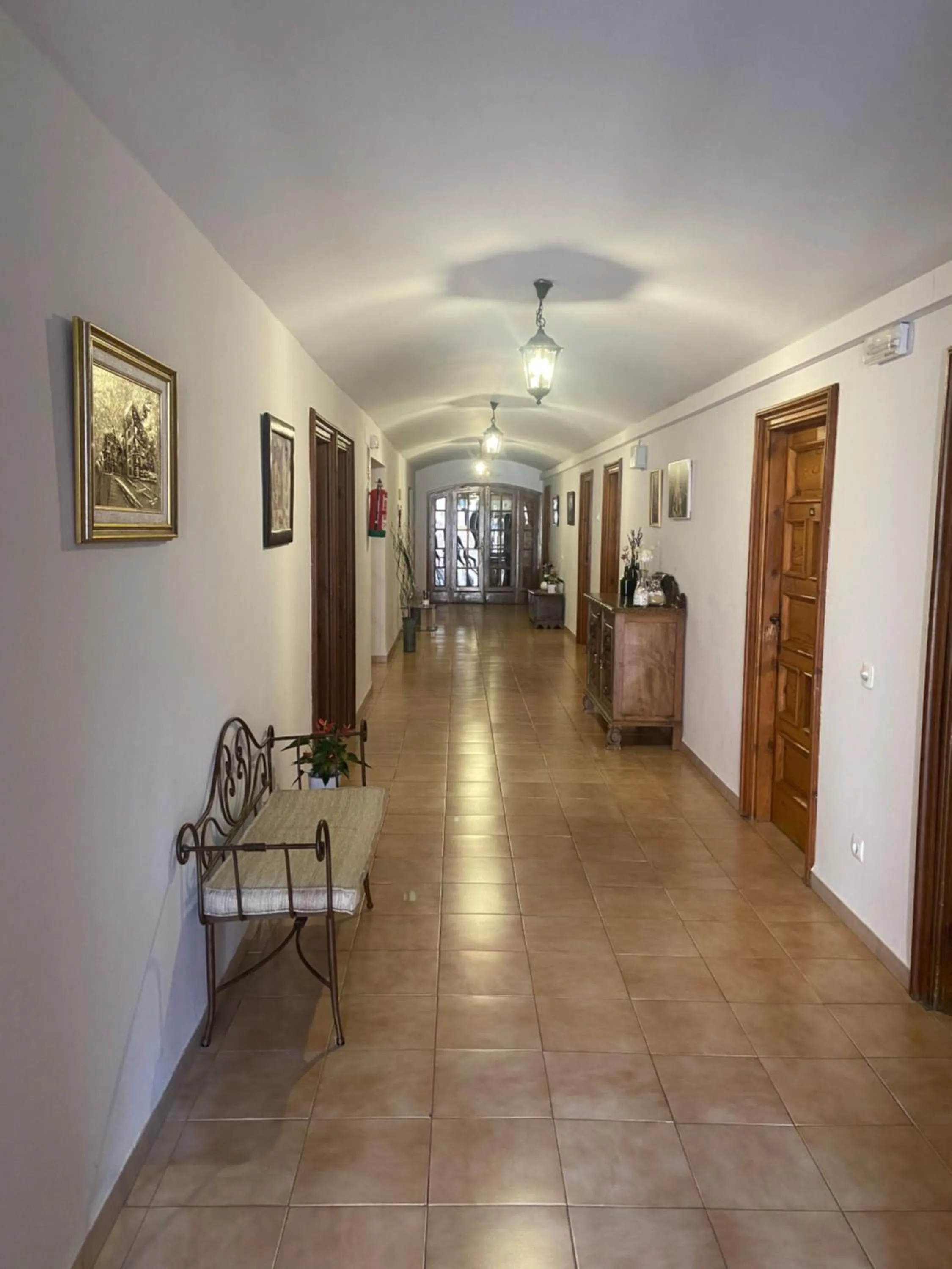 MONASTERIO de SANTA MARÍA DE VALVANERA