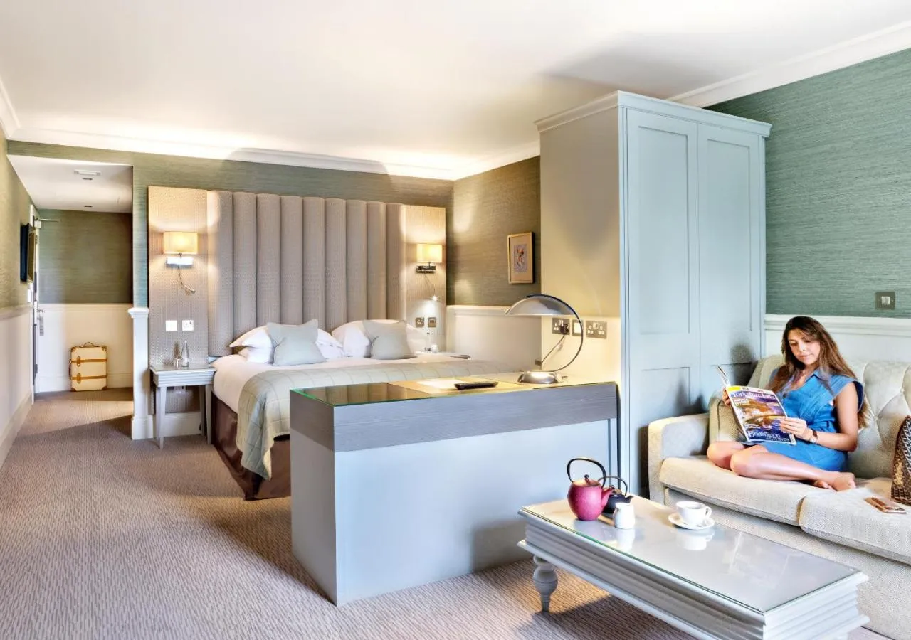 Bedroom, Bed in The West Park Hotel