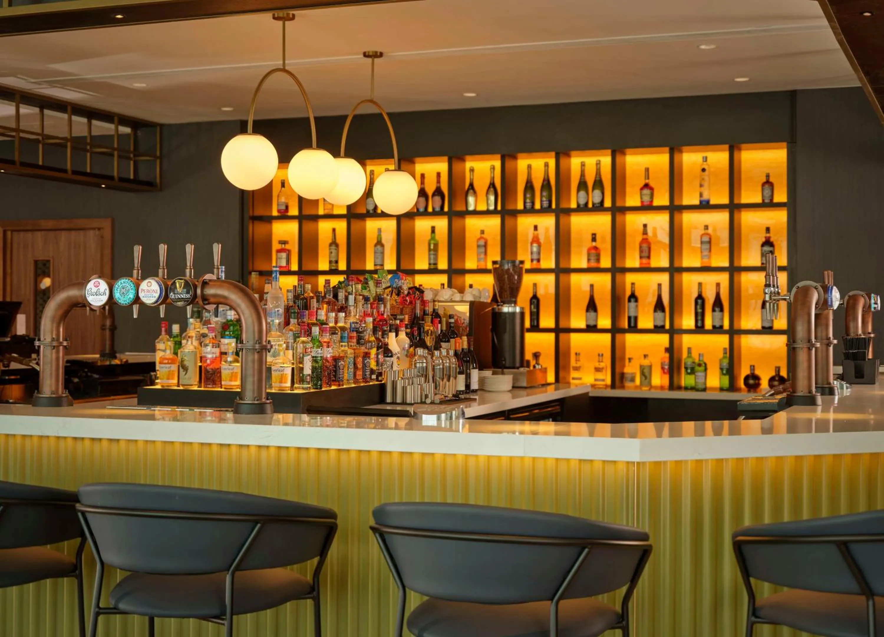 Lounge or bar in Doubletree By Hilton Sheffield City