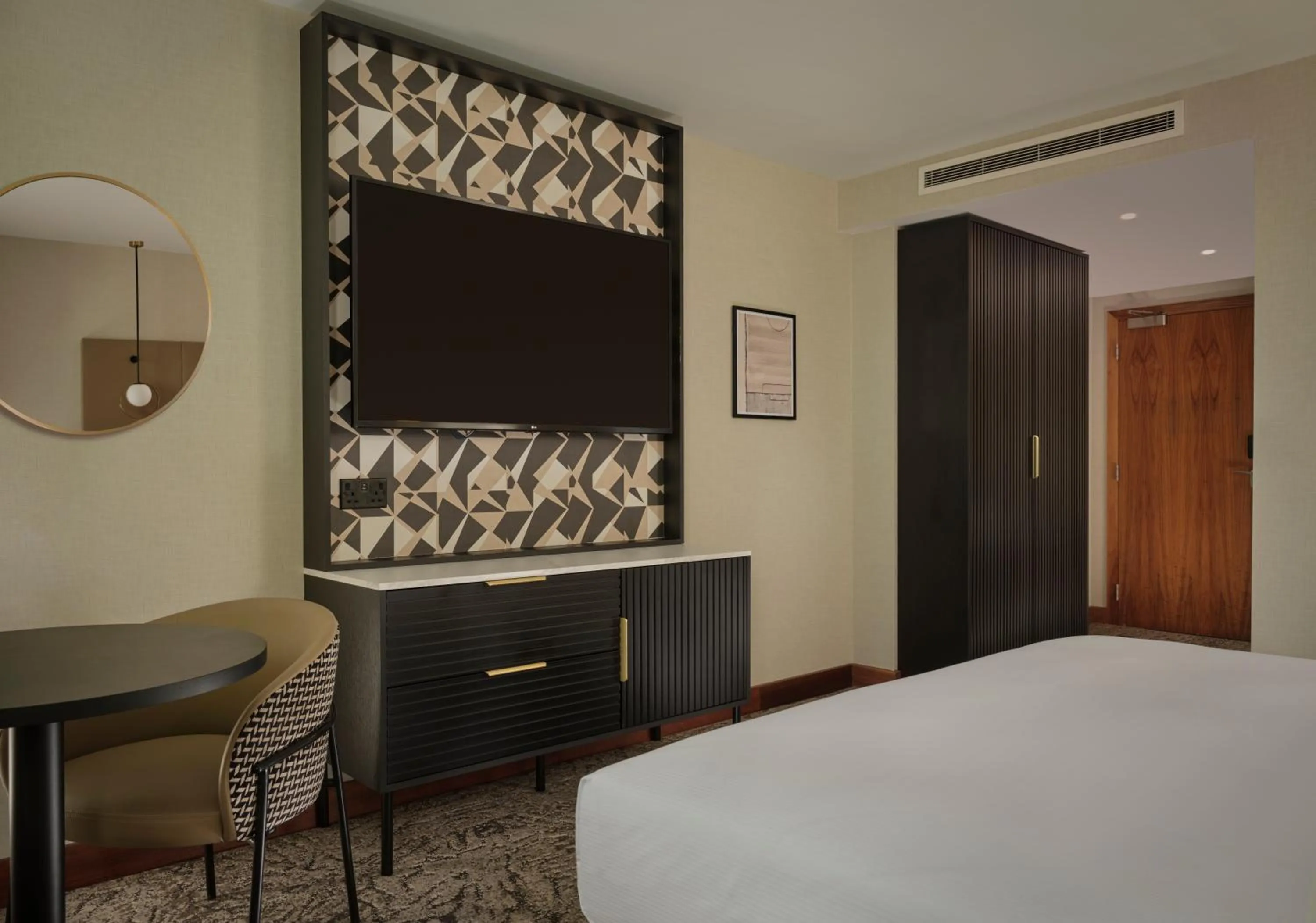 Bedroom, Bed in Doubletree By Hilton Sheffield City