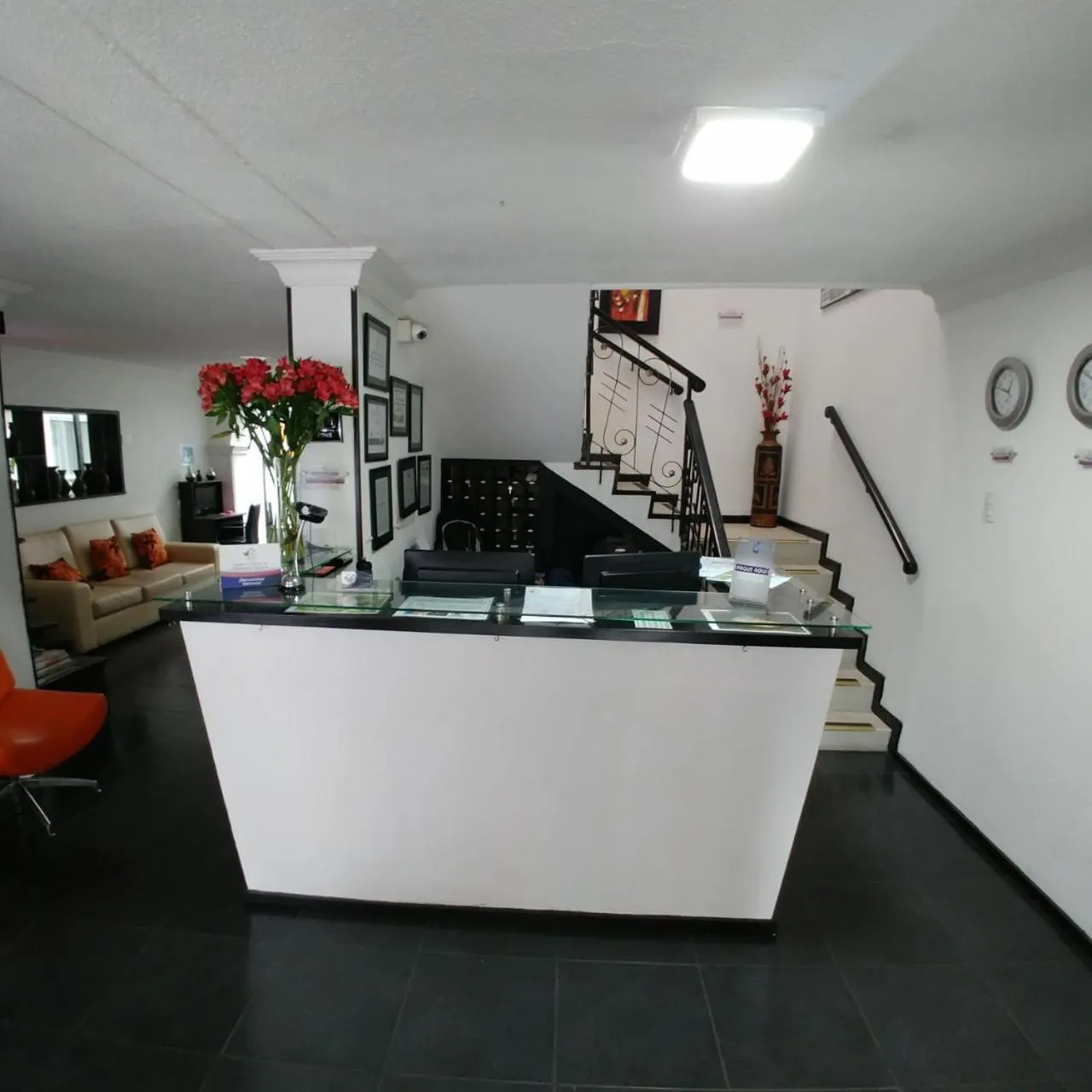 Area and facilities in Hotel Central House a 5 min de la Embajada Americana