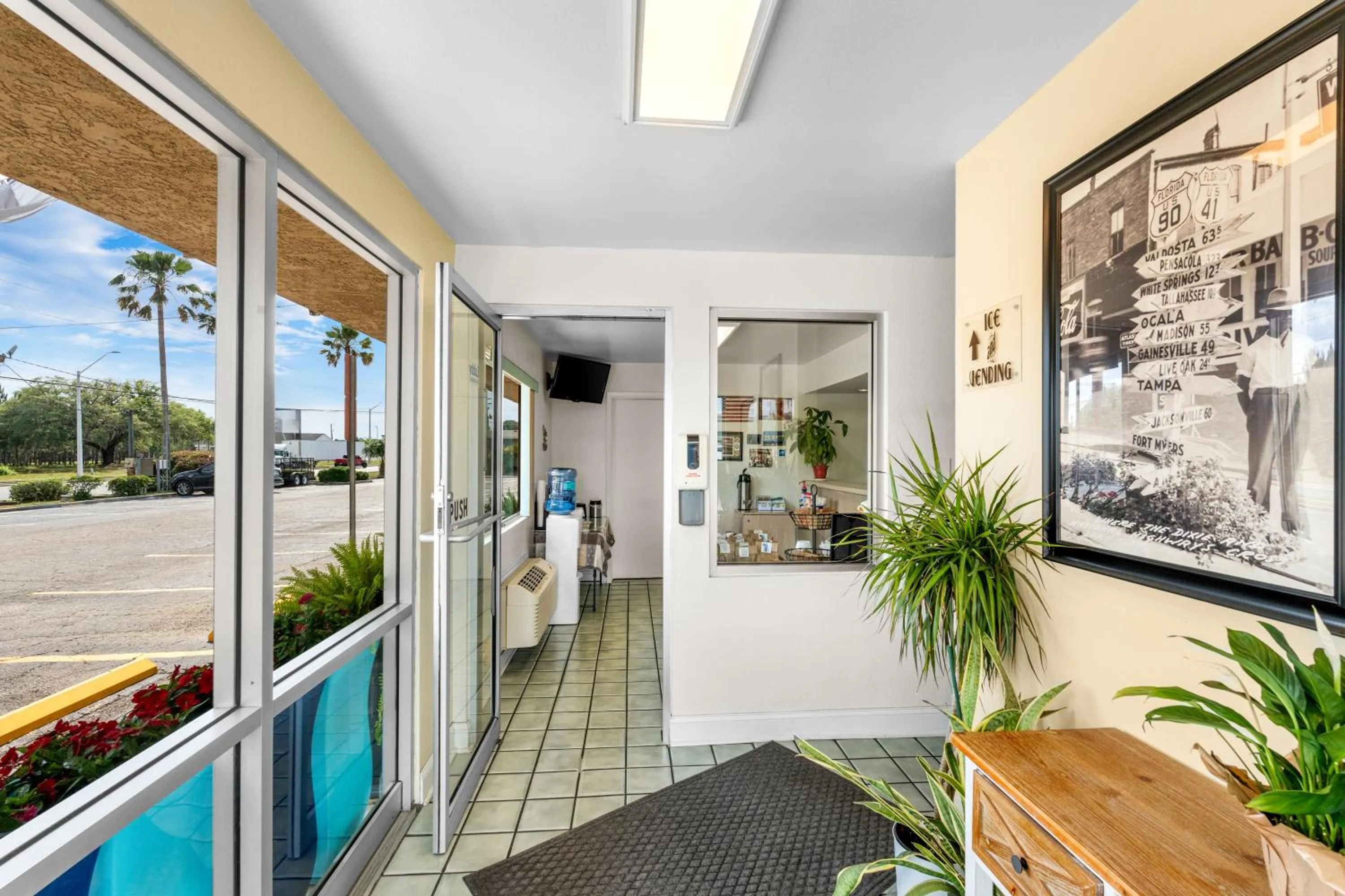 Lobby or reception in Americas Best Value Inn - Lake City