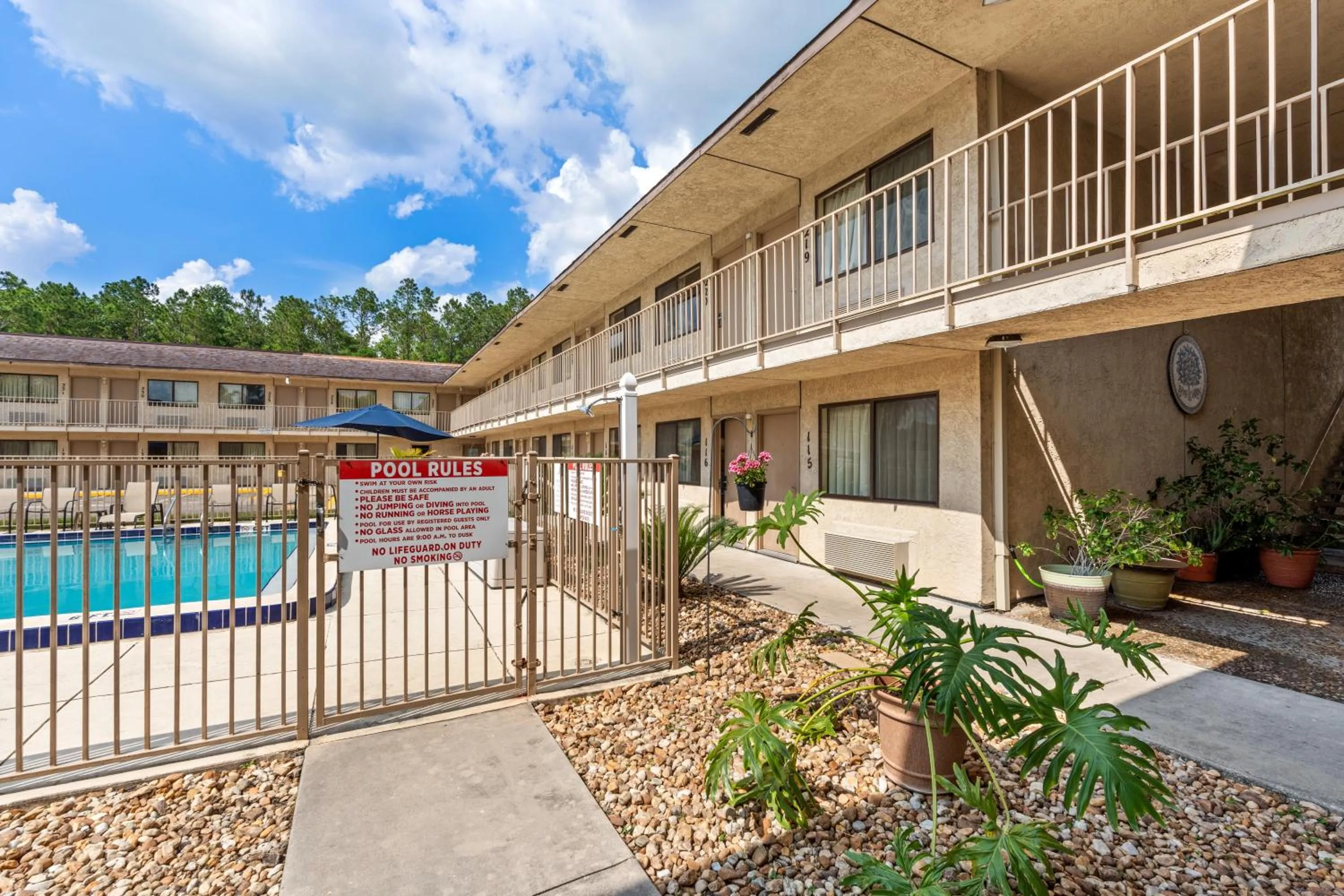 Property building in Americas Best Value Inn - Lake City