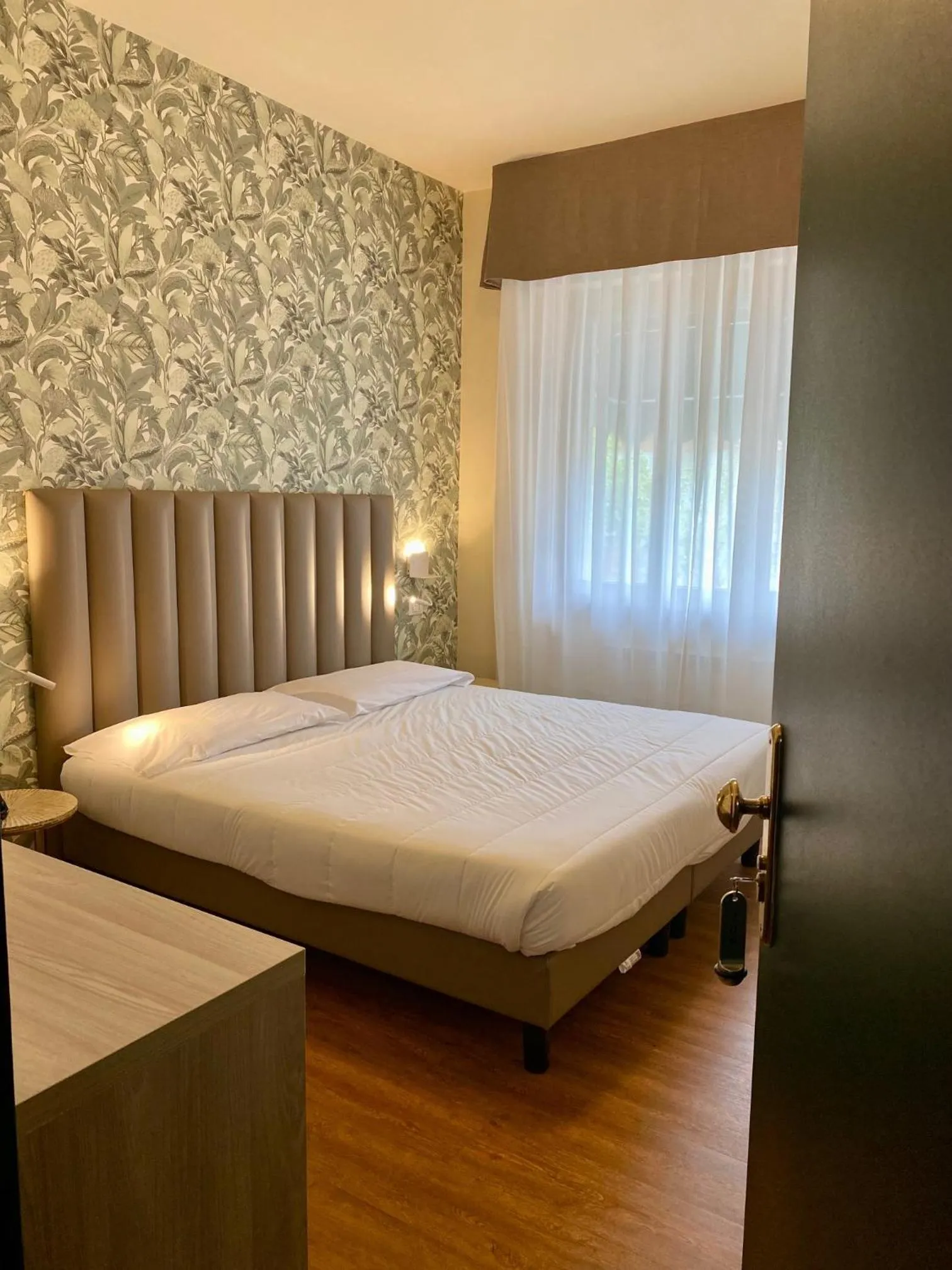 Bedroom, Bed in Hotel Liu