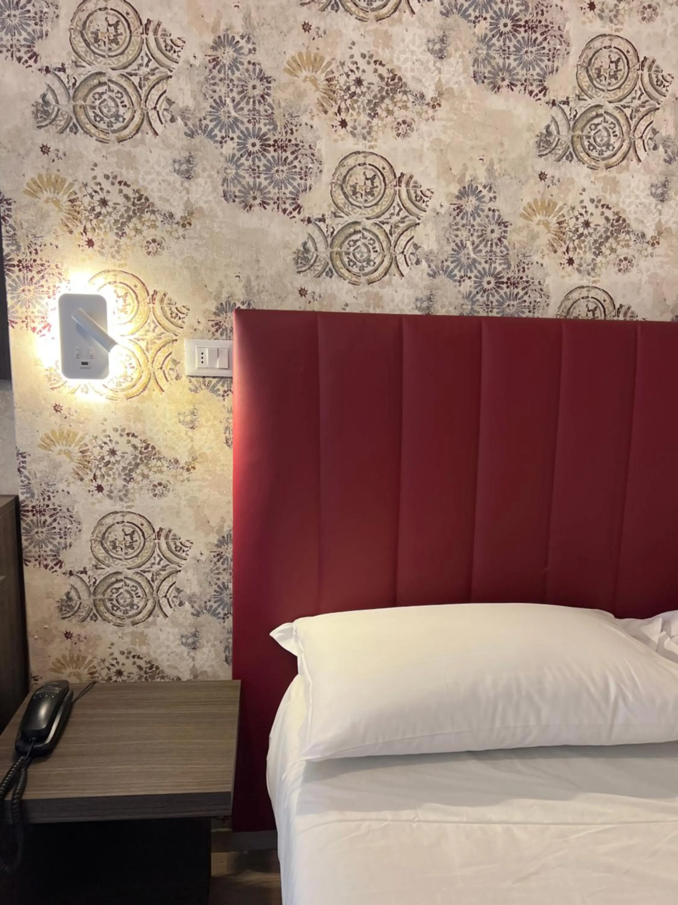 Bedroom, Bed in Hotel Liu