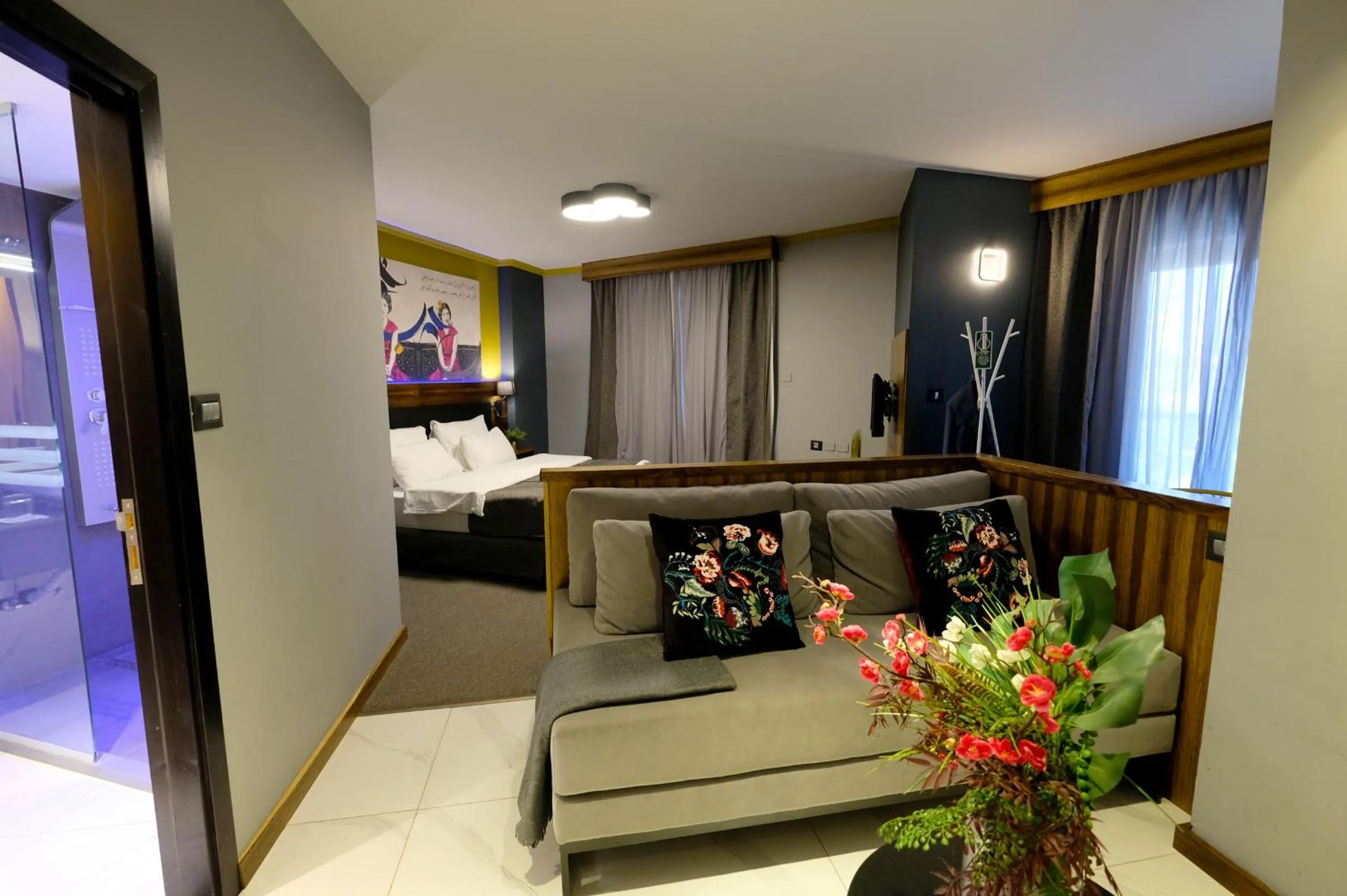 Bed in Royal Court Hotel
