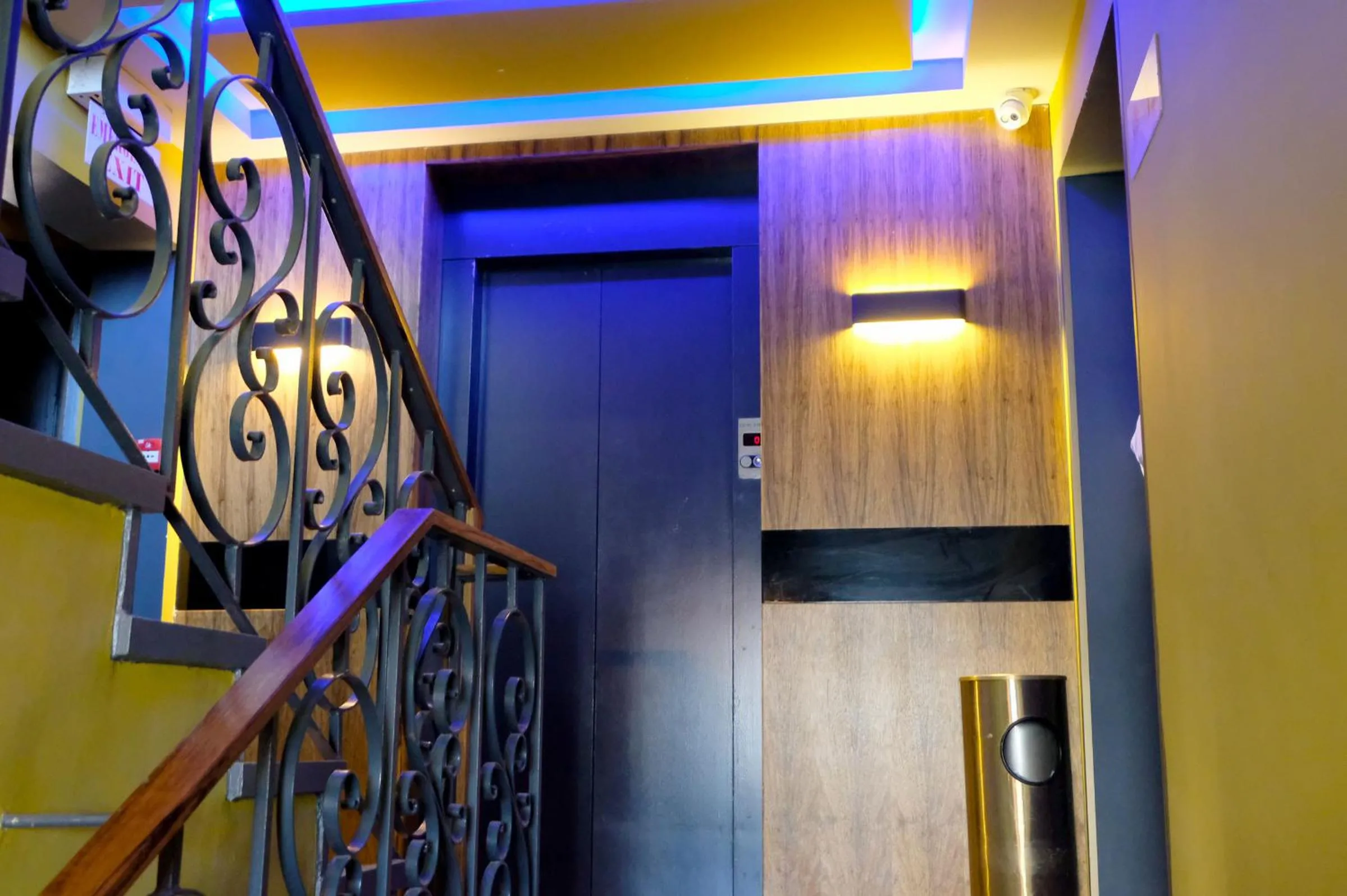 Royal Court Hotel