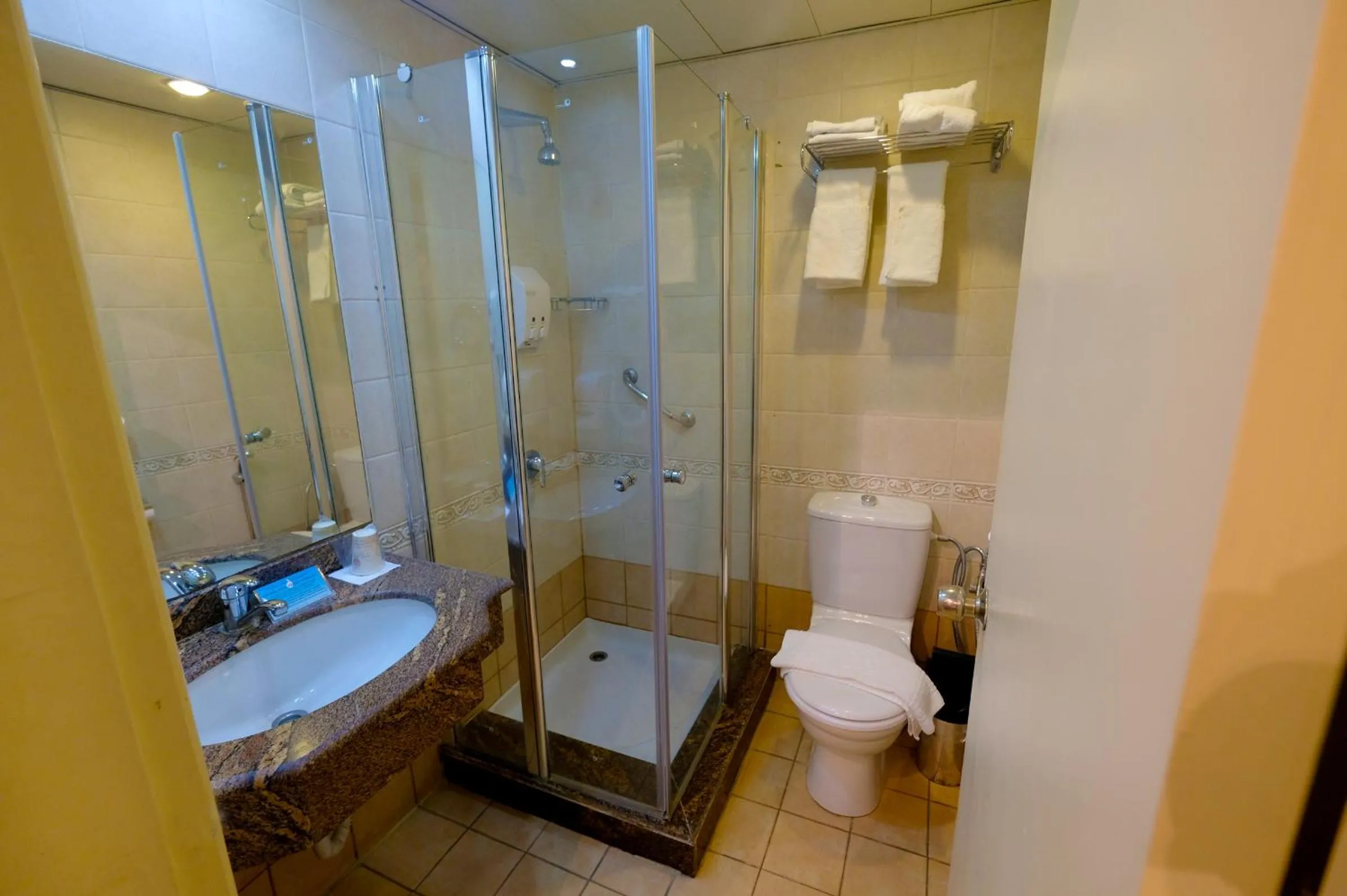 Royal Court Hotel