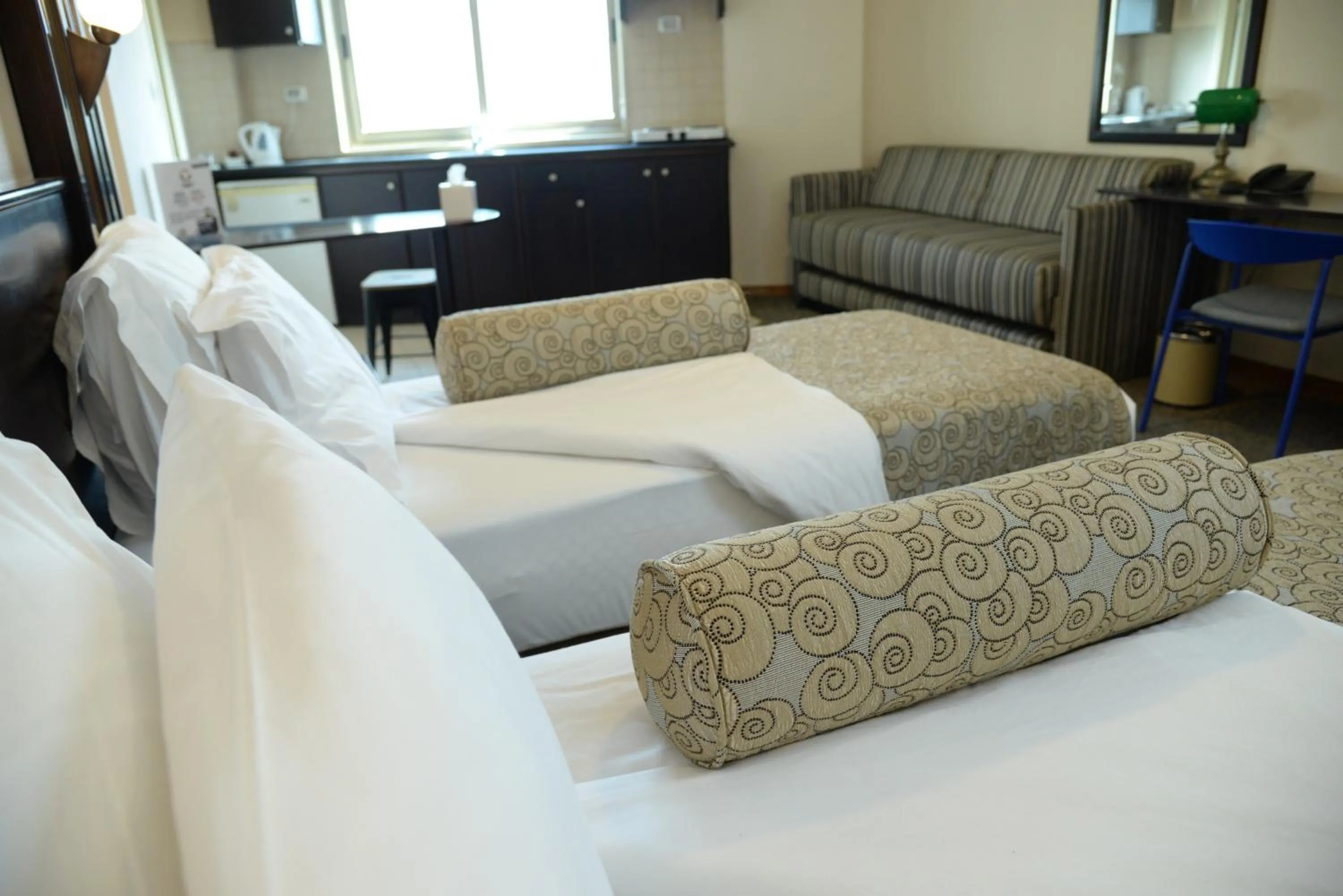 Photo of the whole room, Bed in Royal Court Hotel