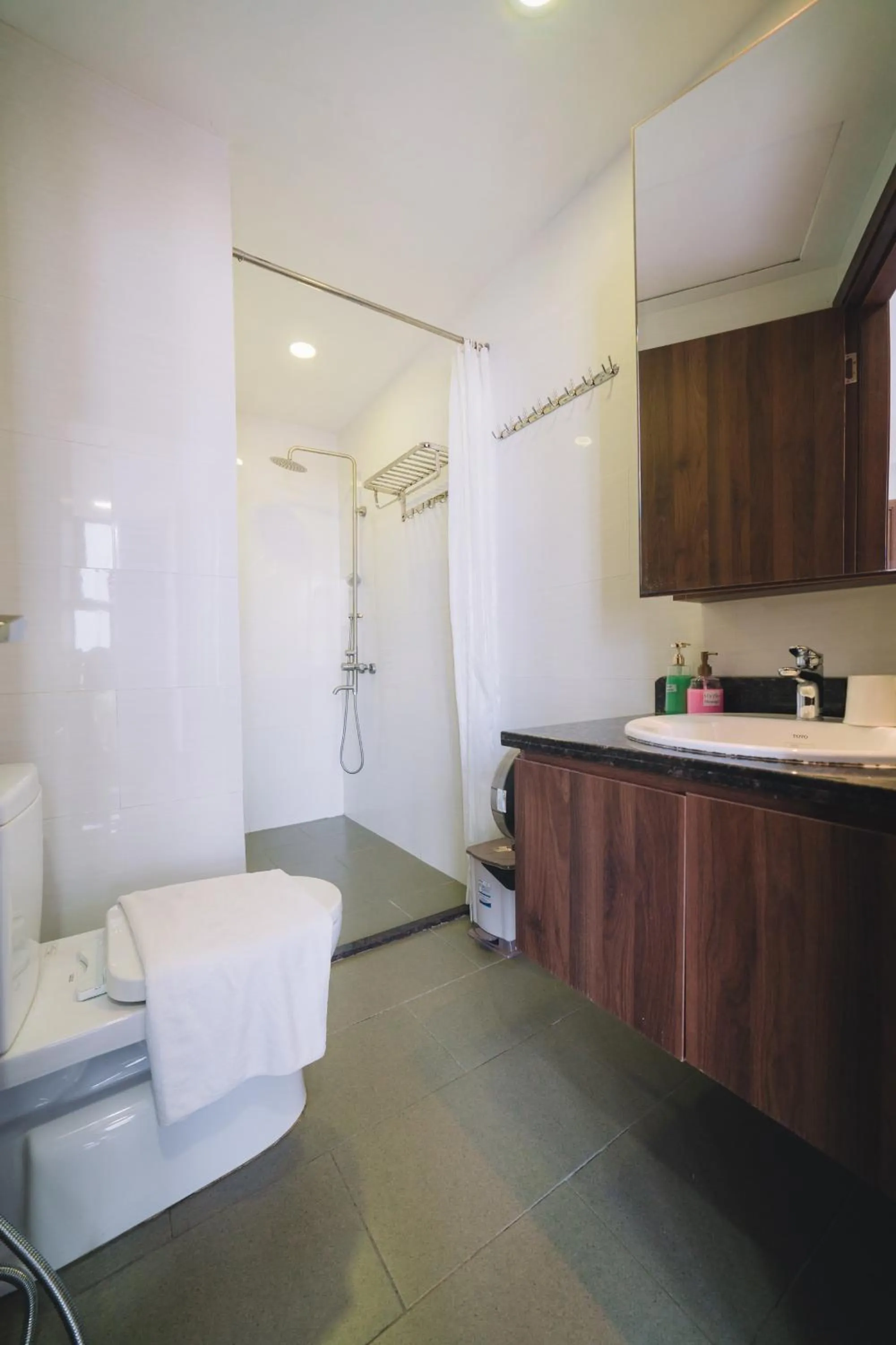 Bathroom in Dalat Center Residence