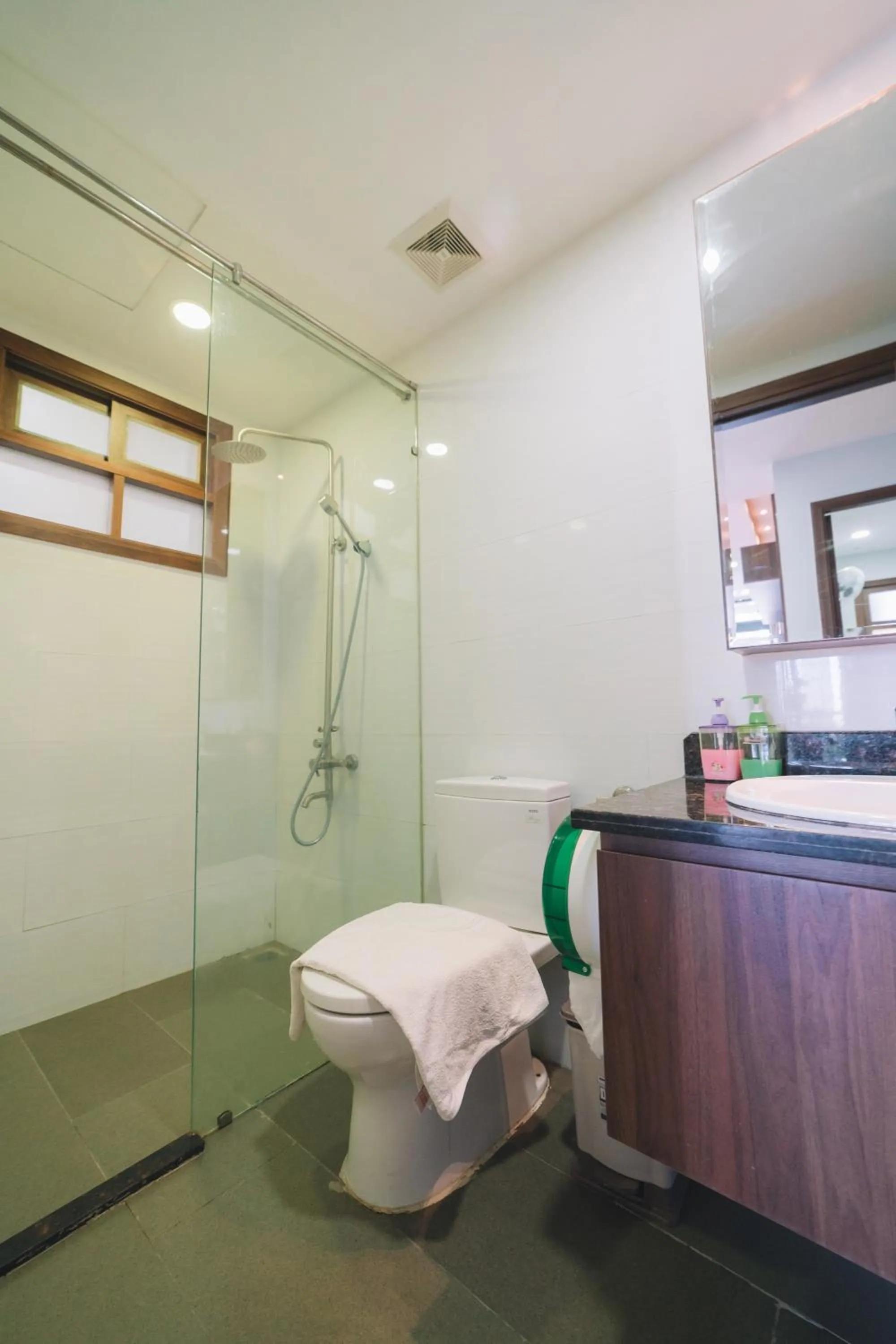 Bathroom in Dalat Center Residence
