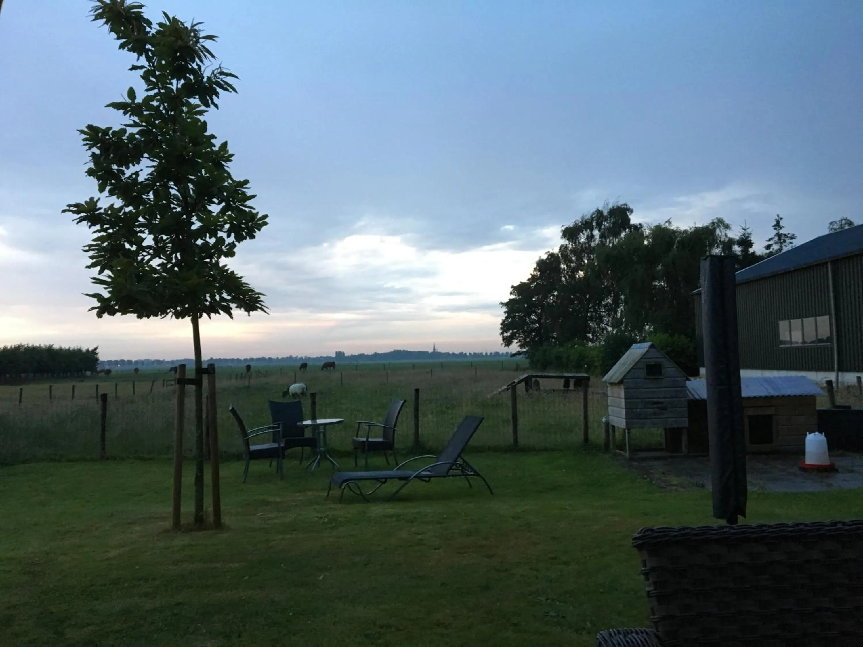 Natural landscape in Appartement Zandwerven 23