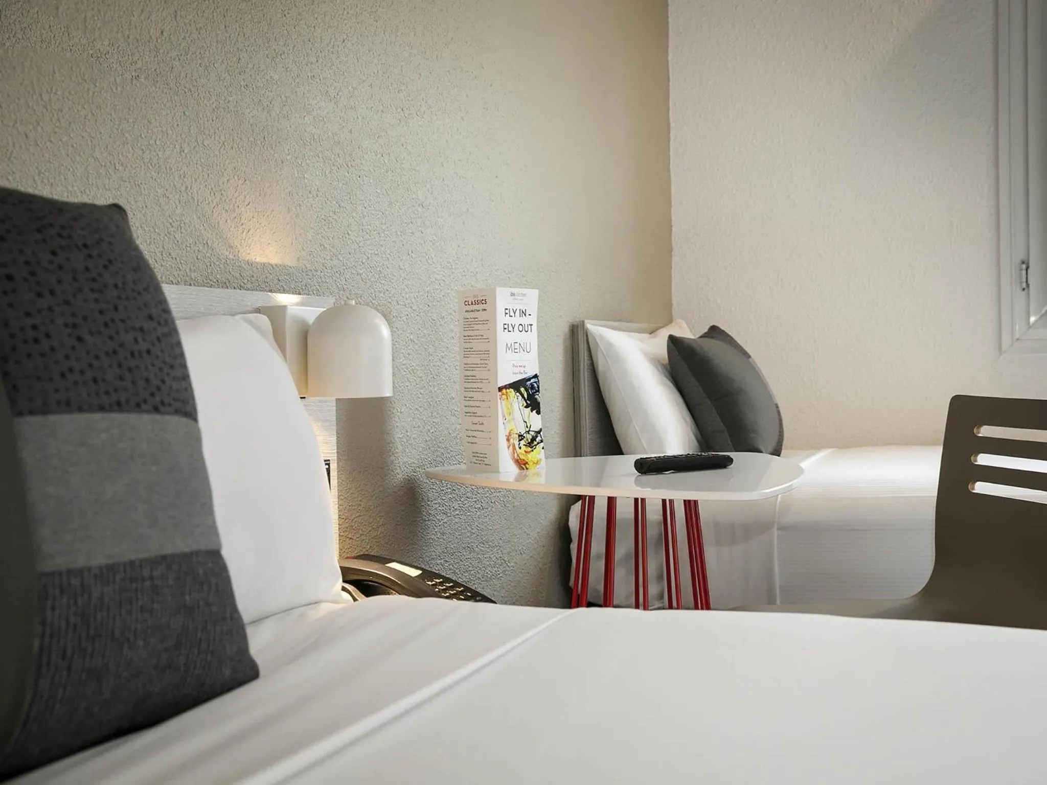 Bedroom, Bed in ibis Sydney Airport