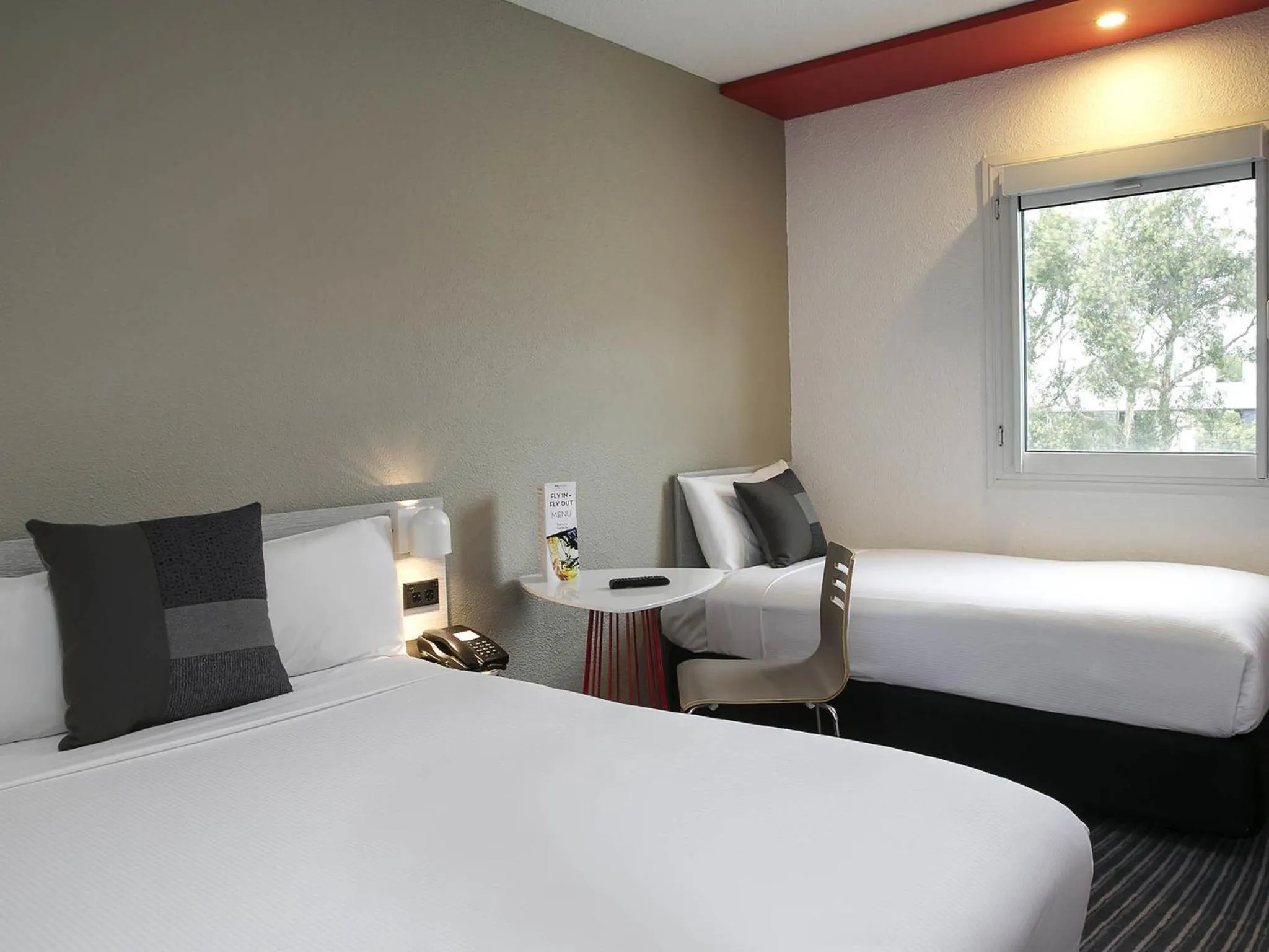 Bedroom, Bed in ibis Sydney Airport