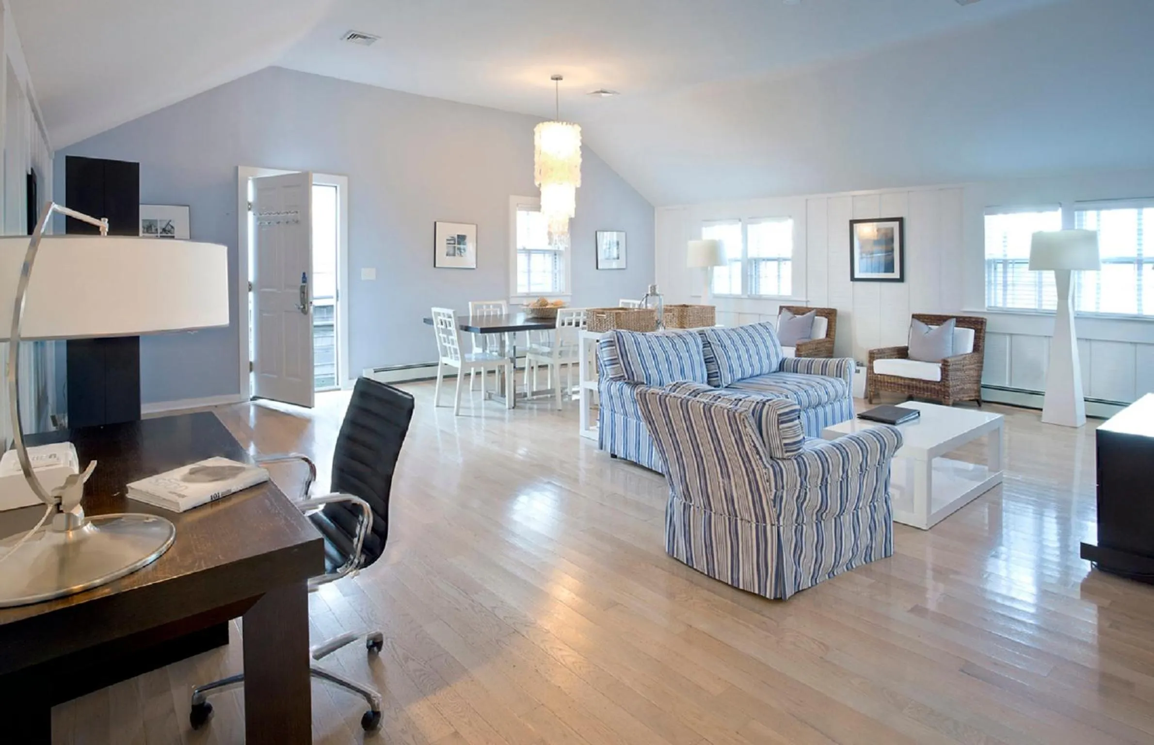 Seating area in The Cottages at Nantucket Boat Basin