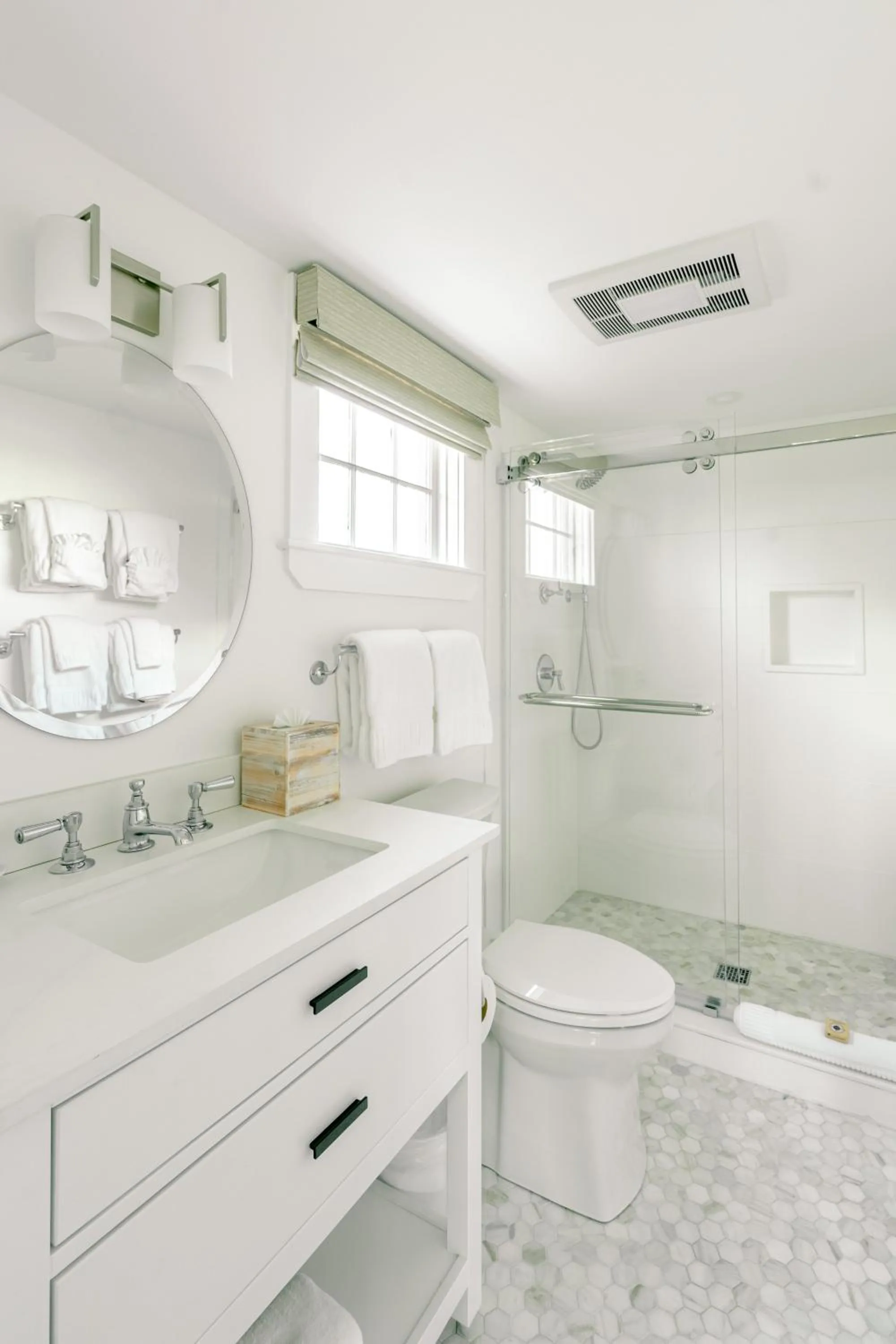 Bathroom in The Cottages at Nantucket Boat Basin
