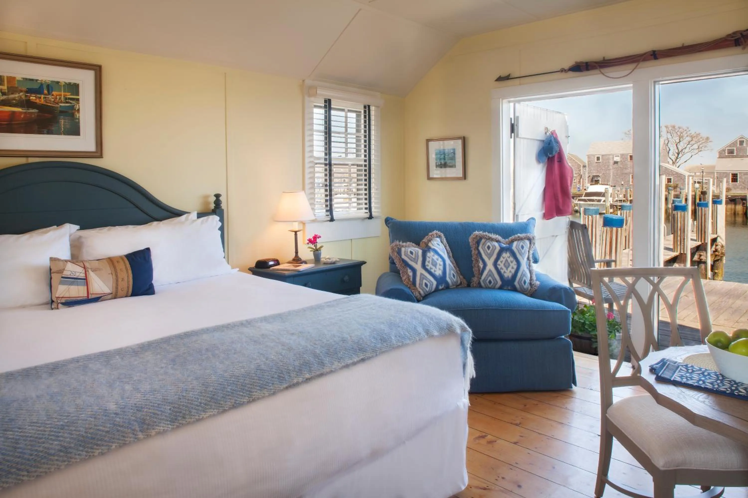 Bed in The Cottages at Nantucket Boat Basin