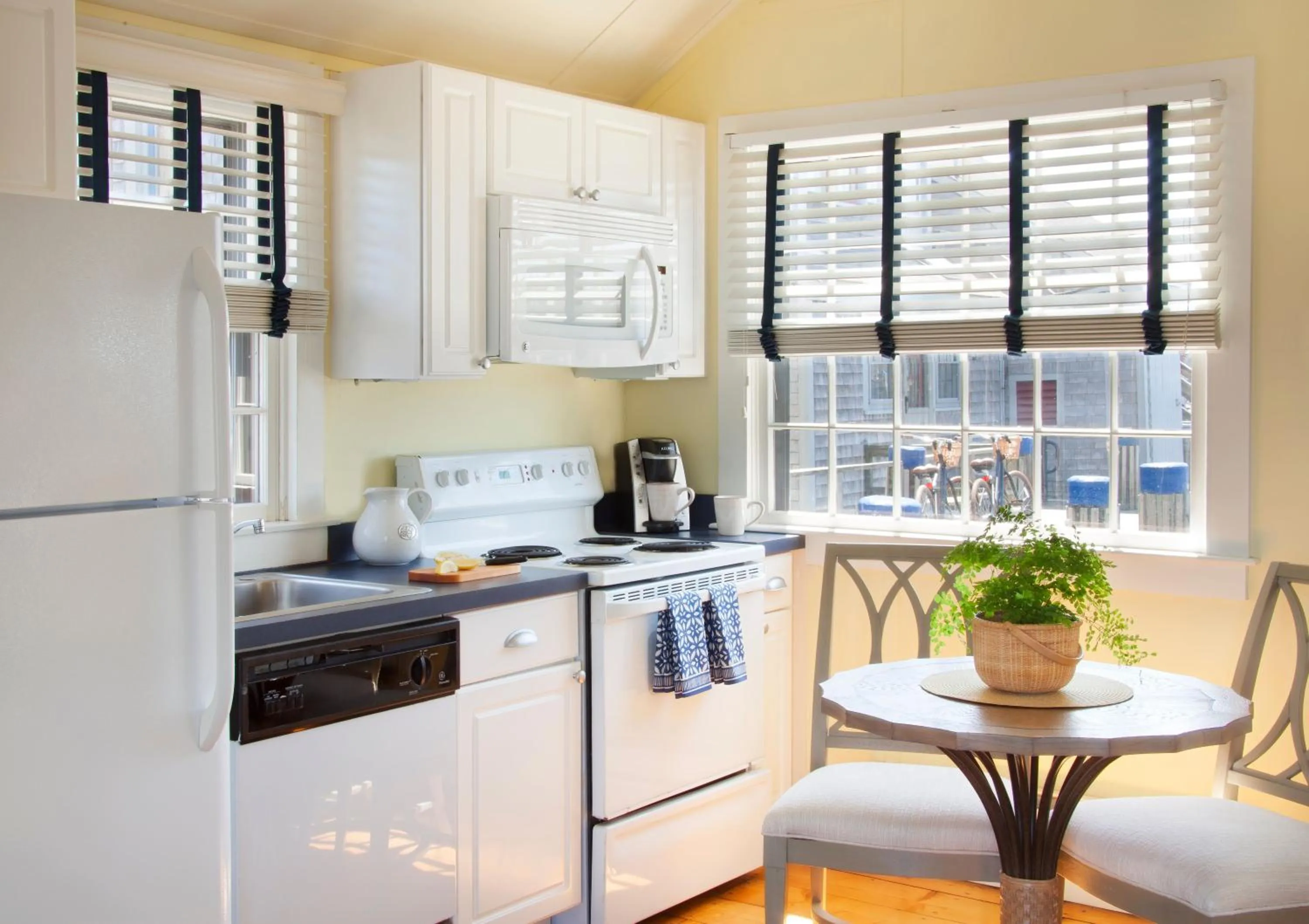 kitchen in The Cottages at Nantucket Boat Basin