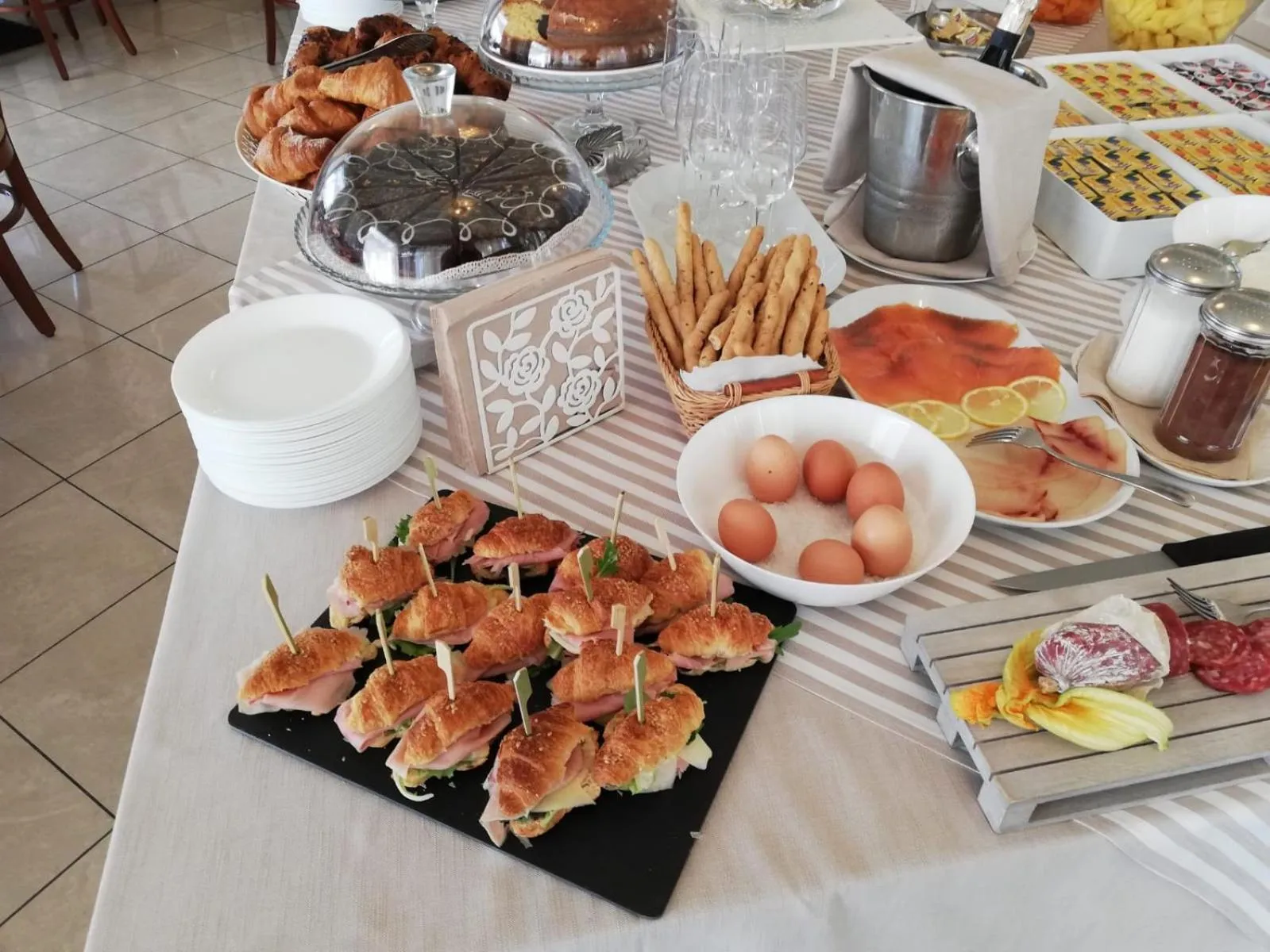 Breakfast in Hotel Coluccini