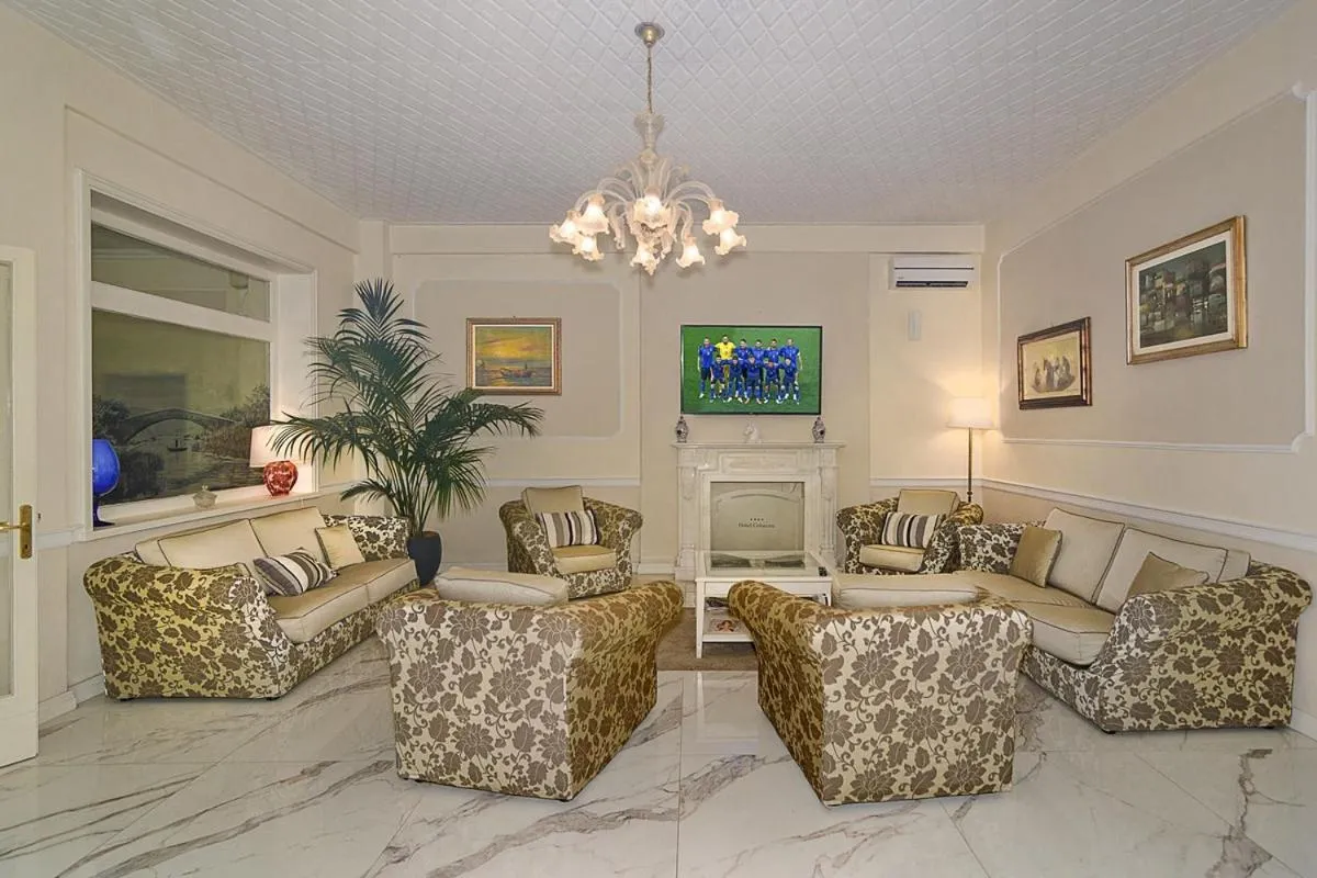 Living room in Hotel Coluccini