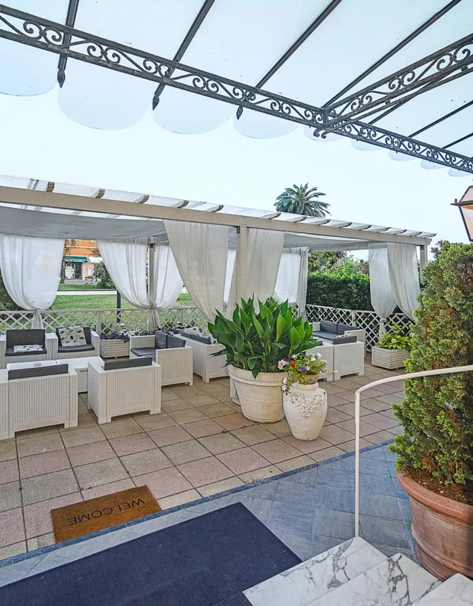 Patio in Hotel Coluccini