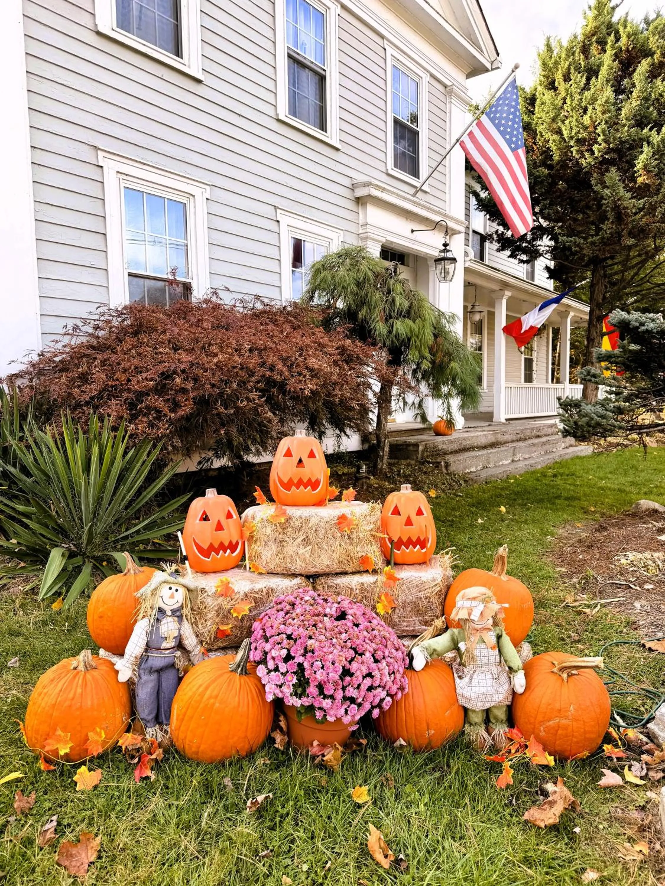 Decorative detail in Maple Terrace Motel