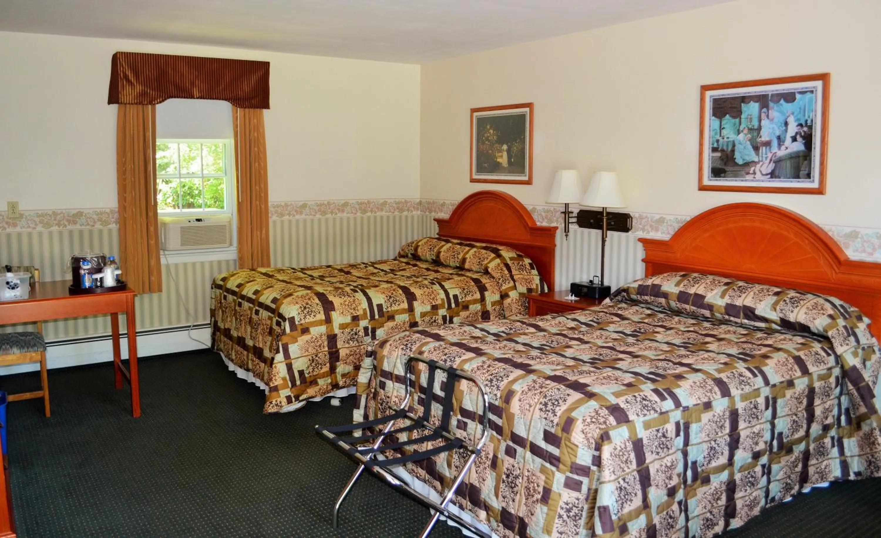 Photo of the whole room, Bed in Maple Terrace Motel