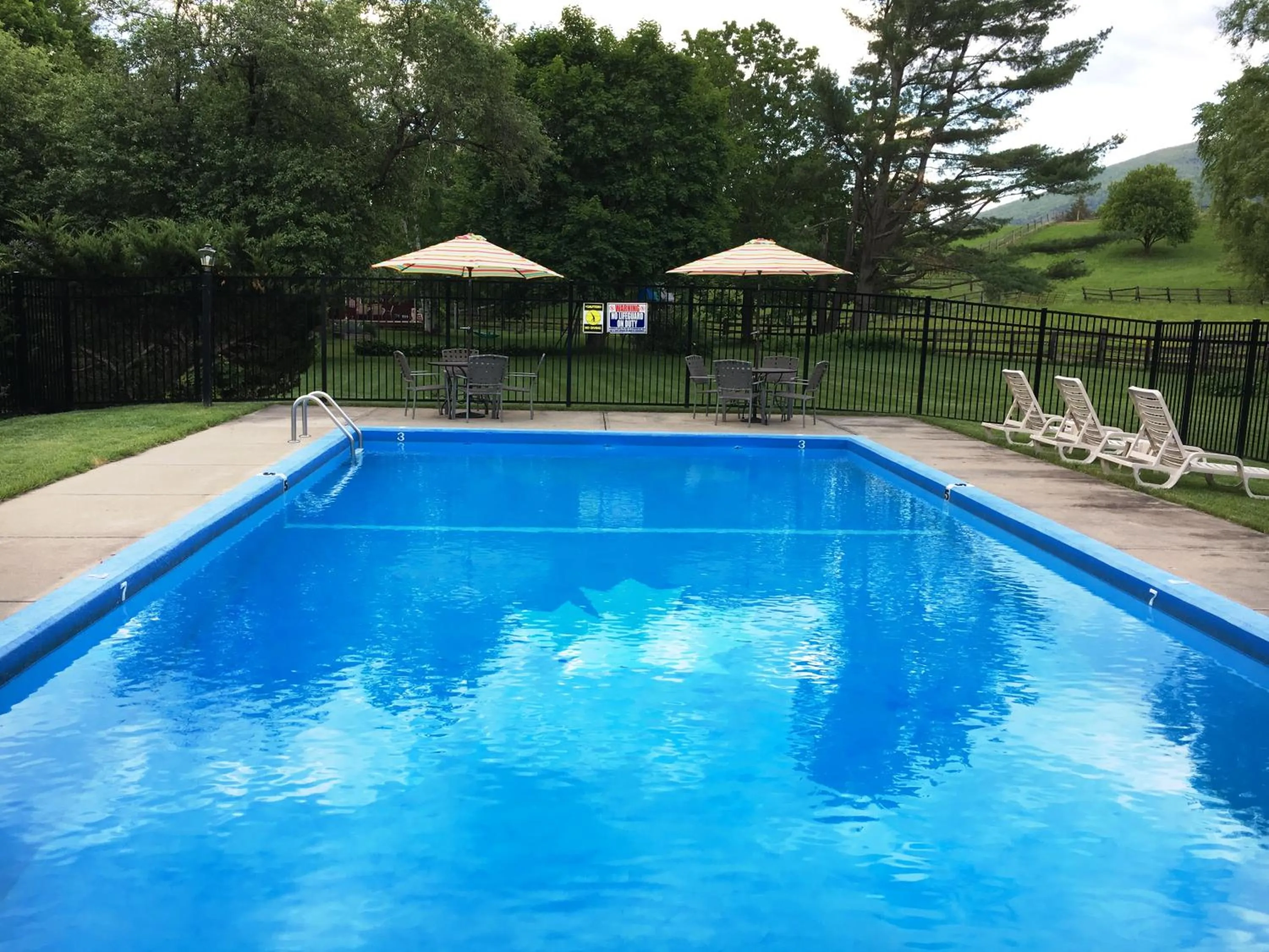 Property building in Maple Terrace Motel