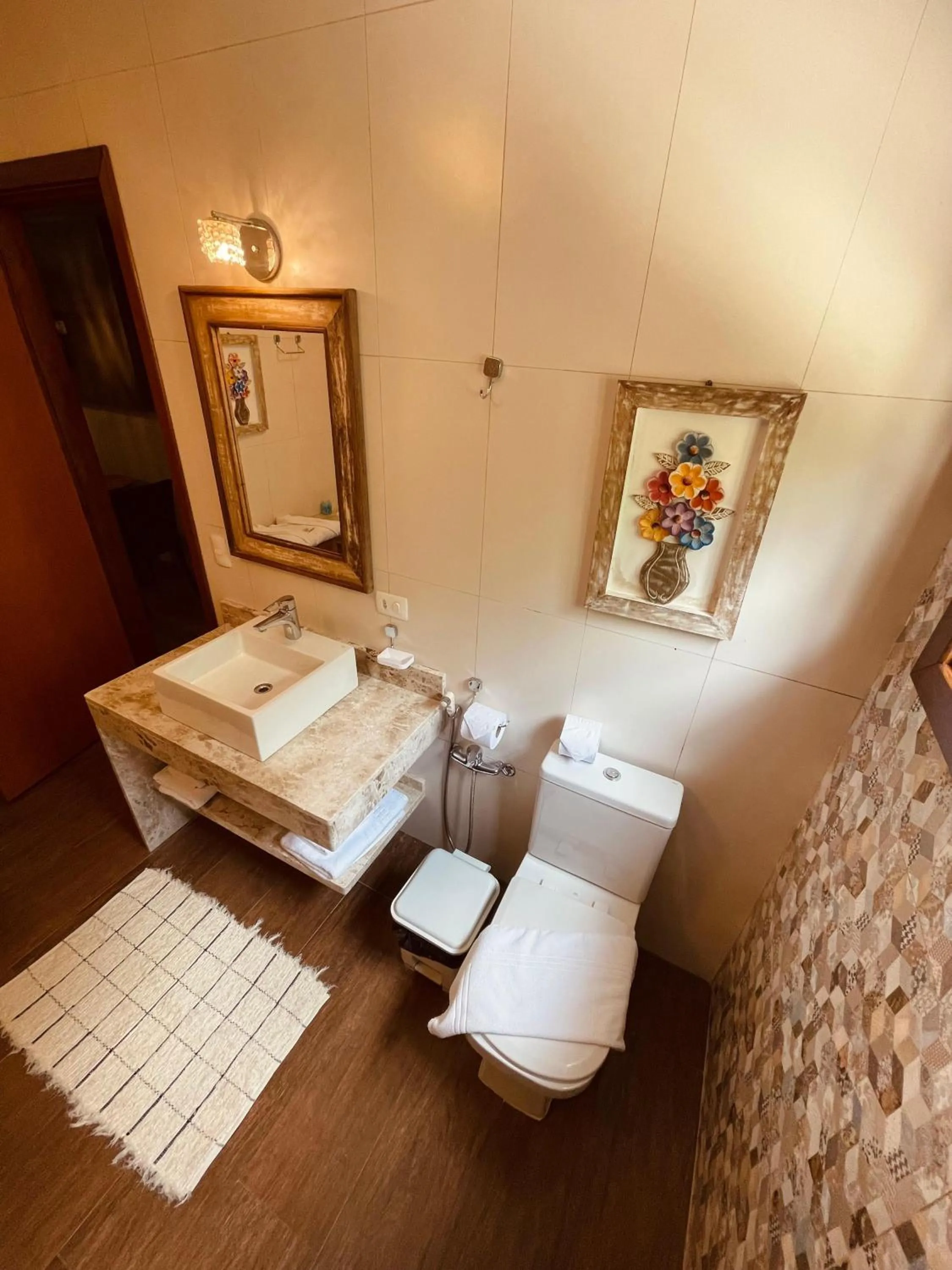 Toilet in Pousada Cantinho da Serra