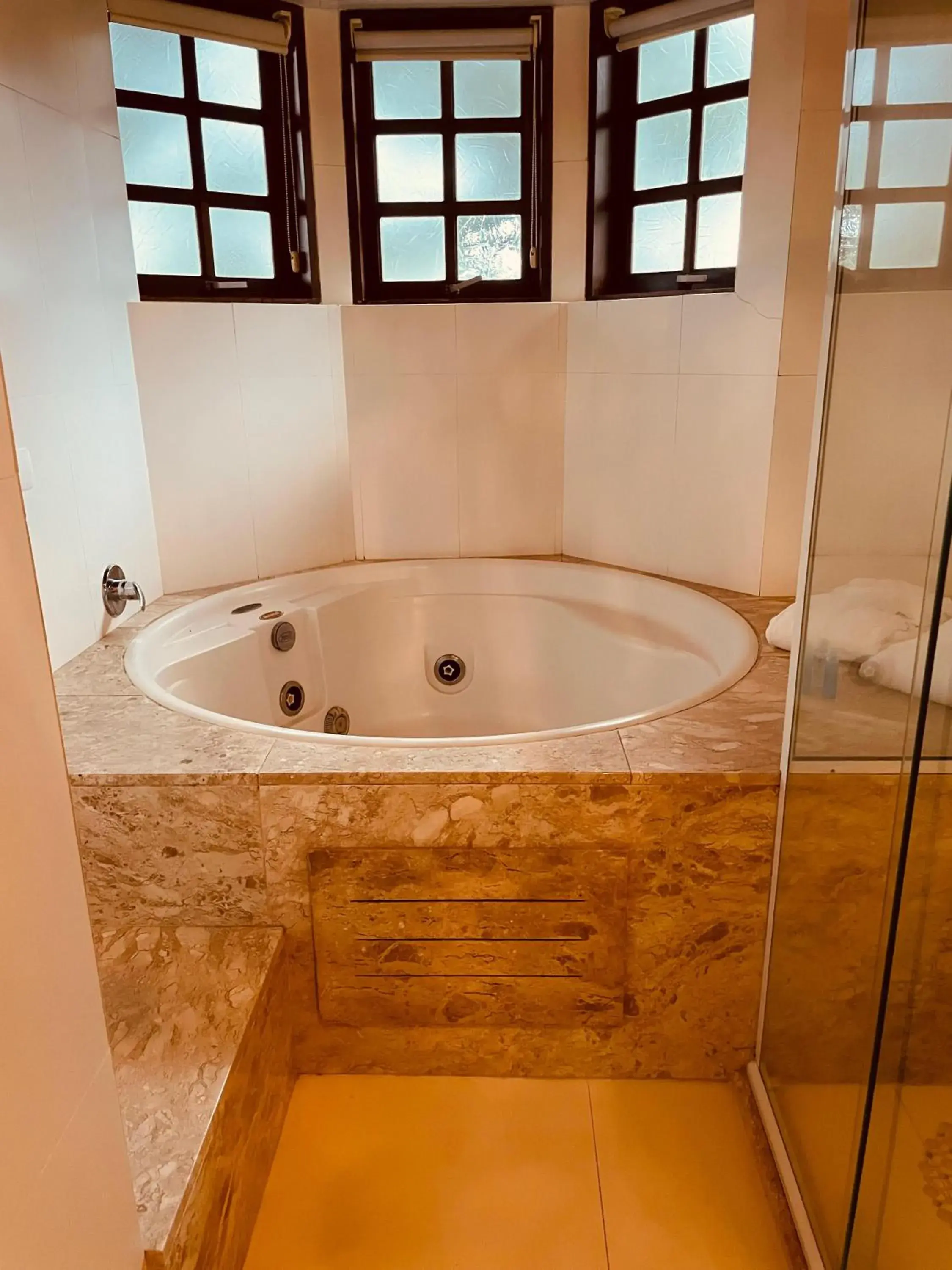 King Suite with Spa Bath in Pousada Cantinho da Serra King Suite with Spa Bath in Pousada Cantinho da Serra