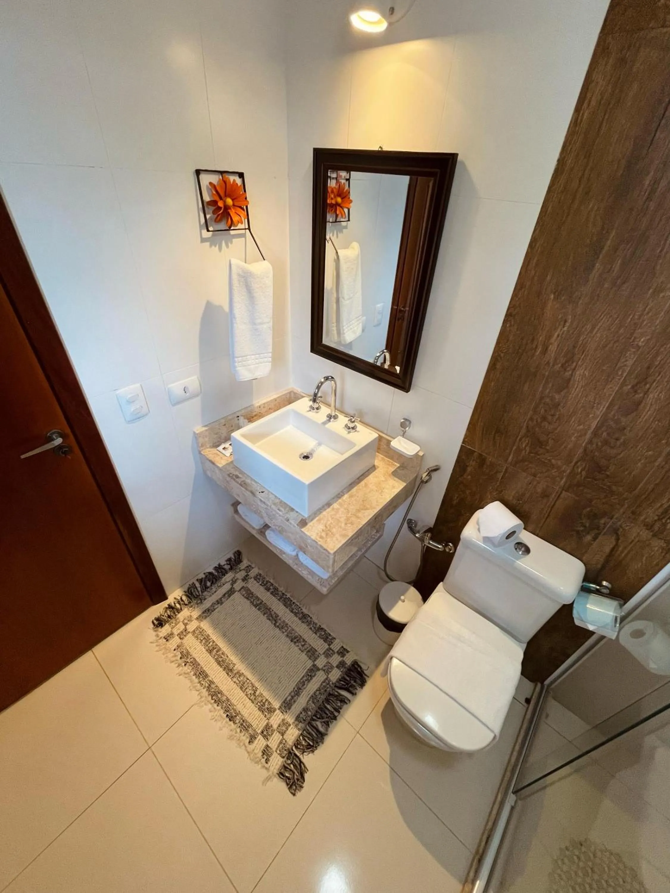 Toilet in Pousada Cantinho da Serra