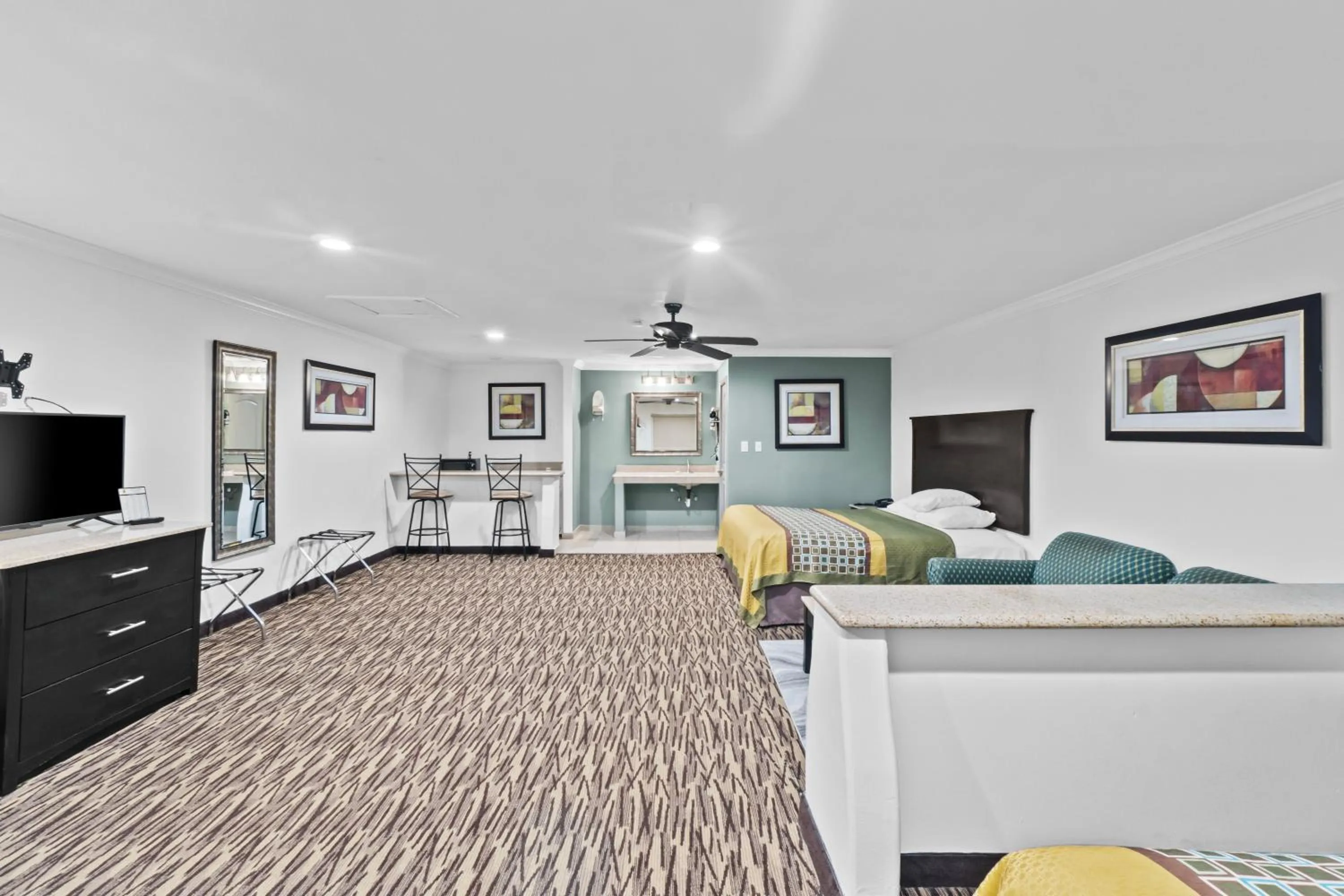 Photo of the whole room in Super 8 by Wyndham McAllen-Downtown-Airport-LA Plaza Mall