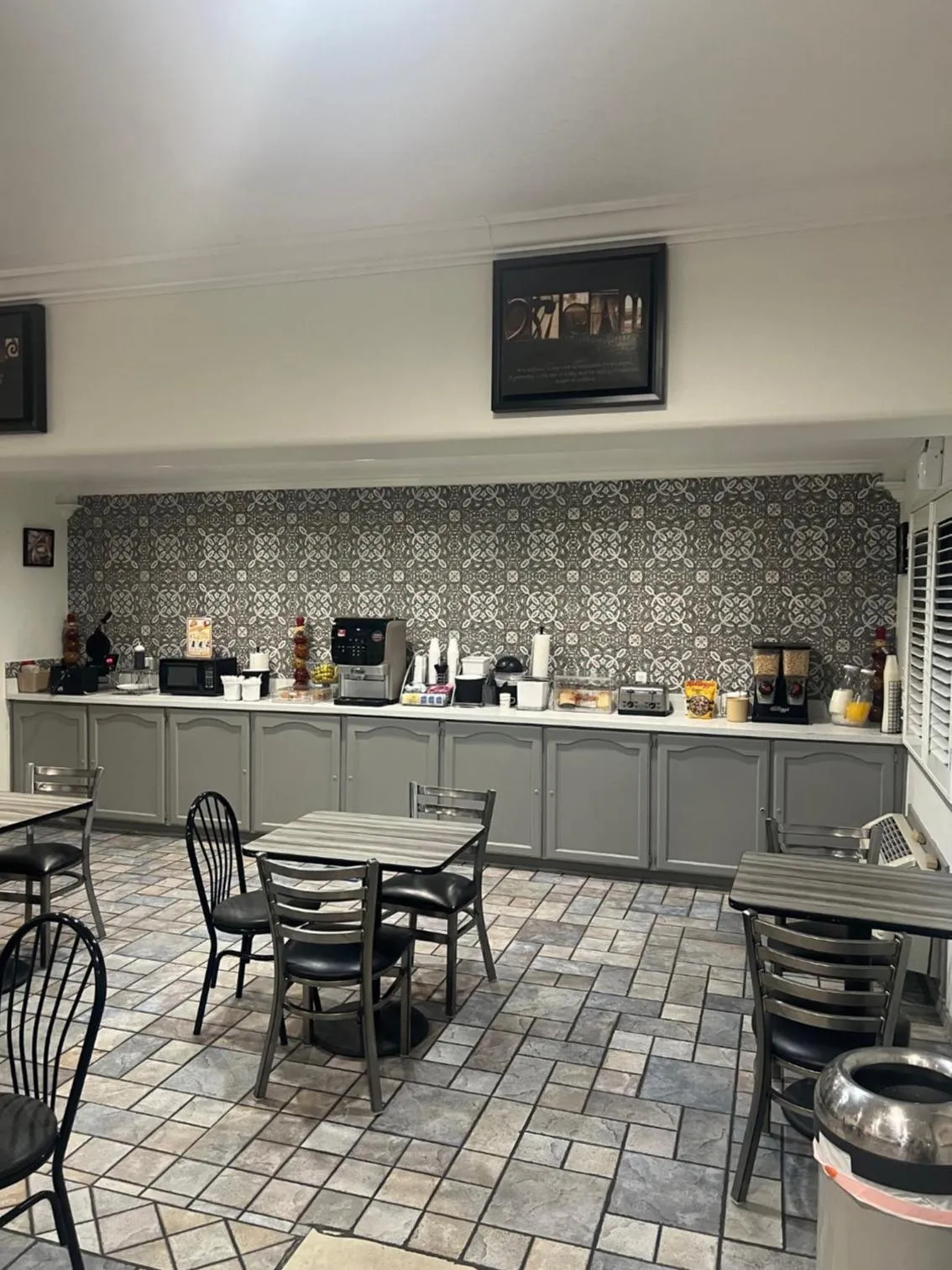 Breakfast in Super 8 by Wyndham McAllen-Downtown-Airport-LA Plaza Mall