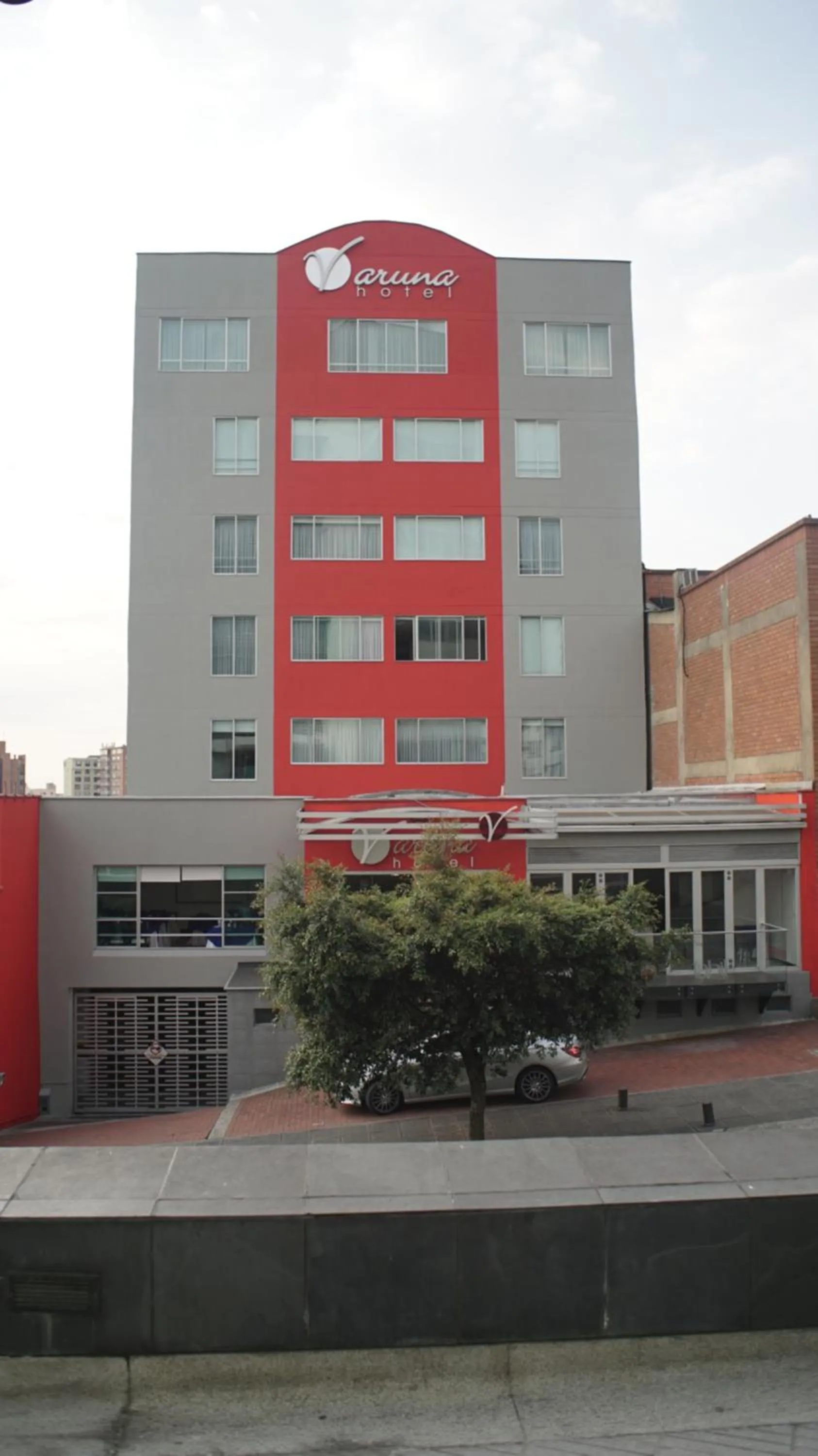 Facade/entrance in Hotel Varuna