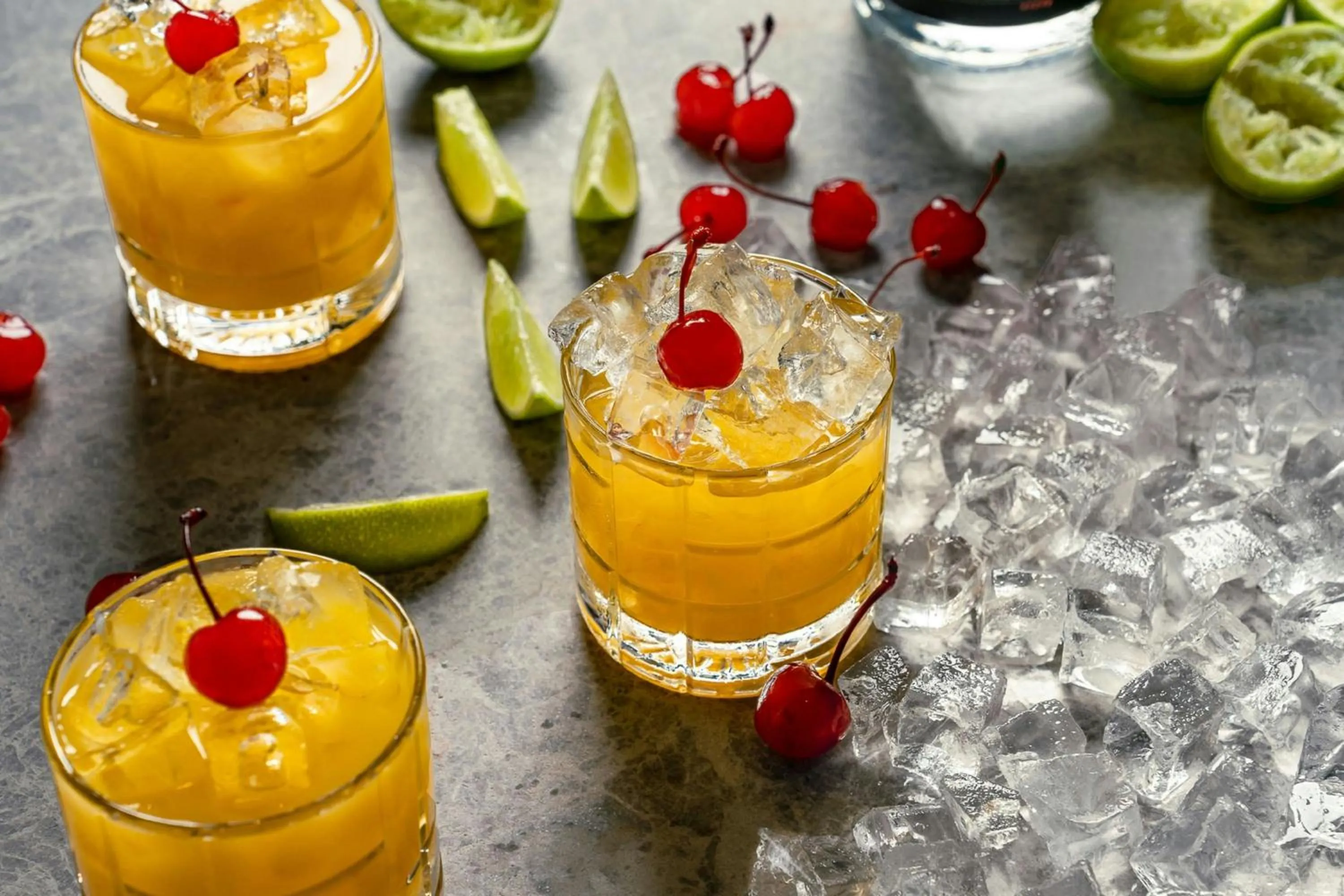 Lounge or bar in Melbourne Marriott Hotel