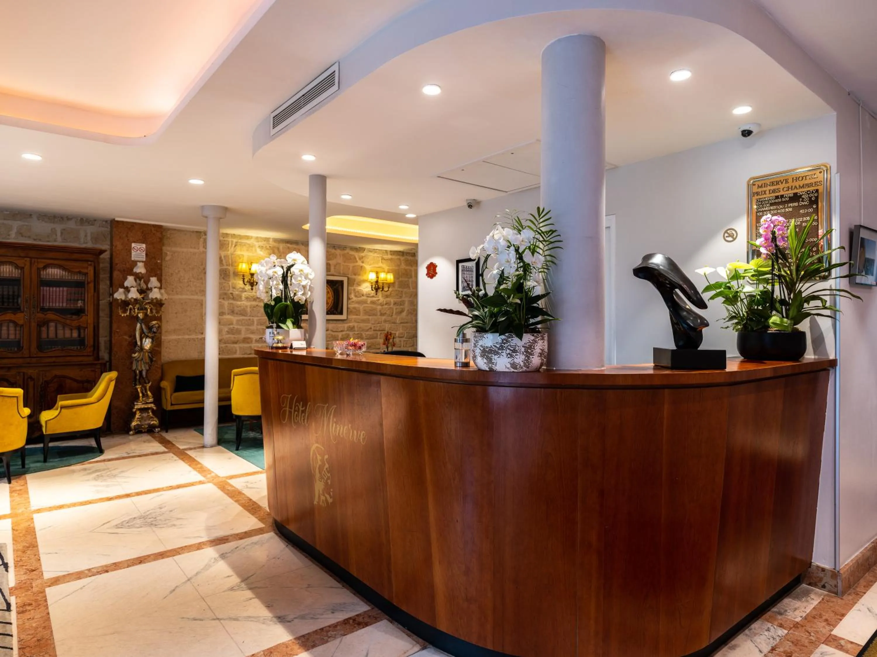 Lobby or reception in Hotel Minerve